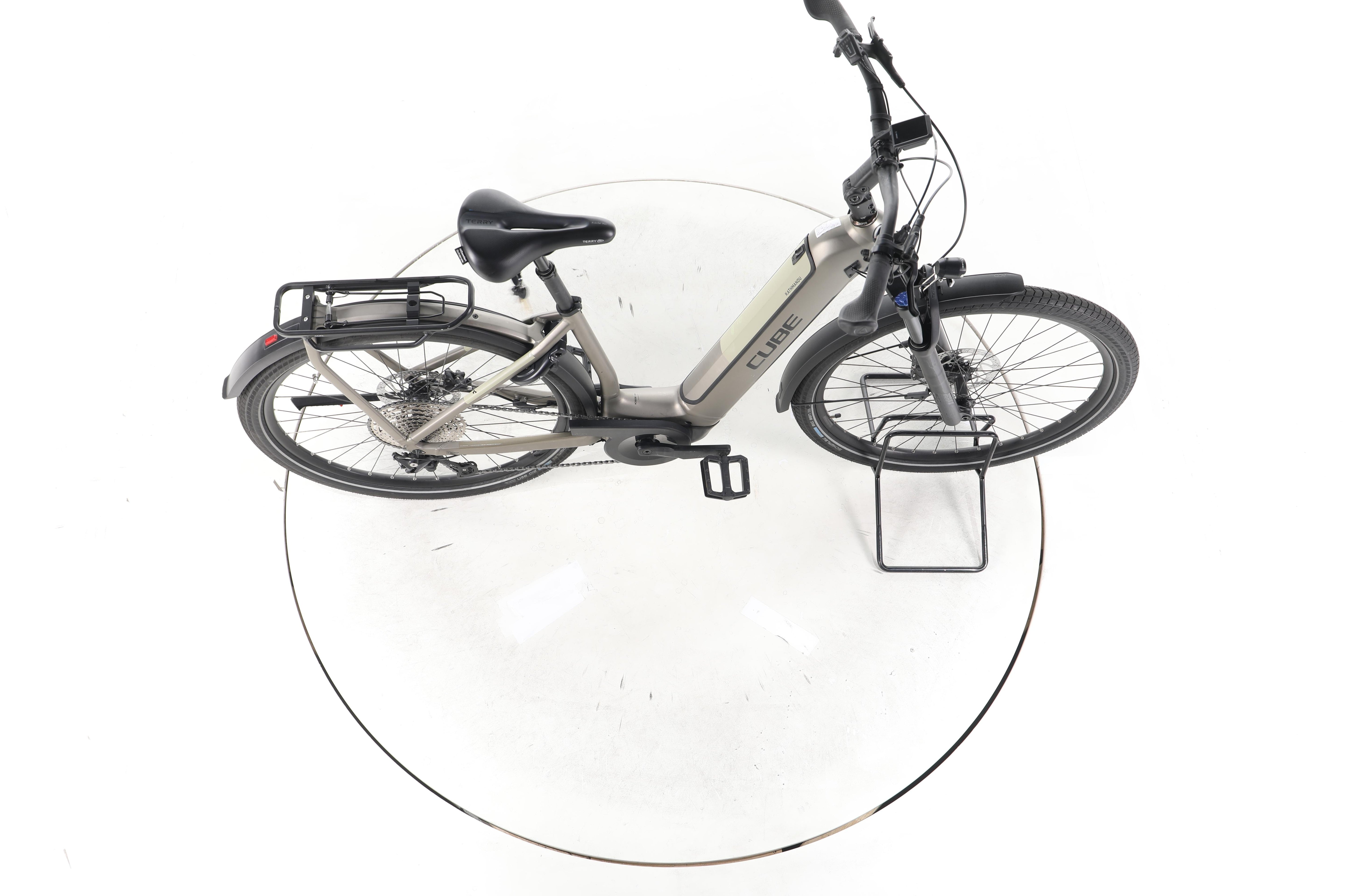 Cube Kathmandu Hybrid Pro Trekking E-Bike Tiefeinsteiger - Image 13
