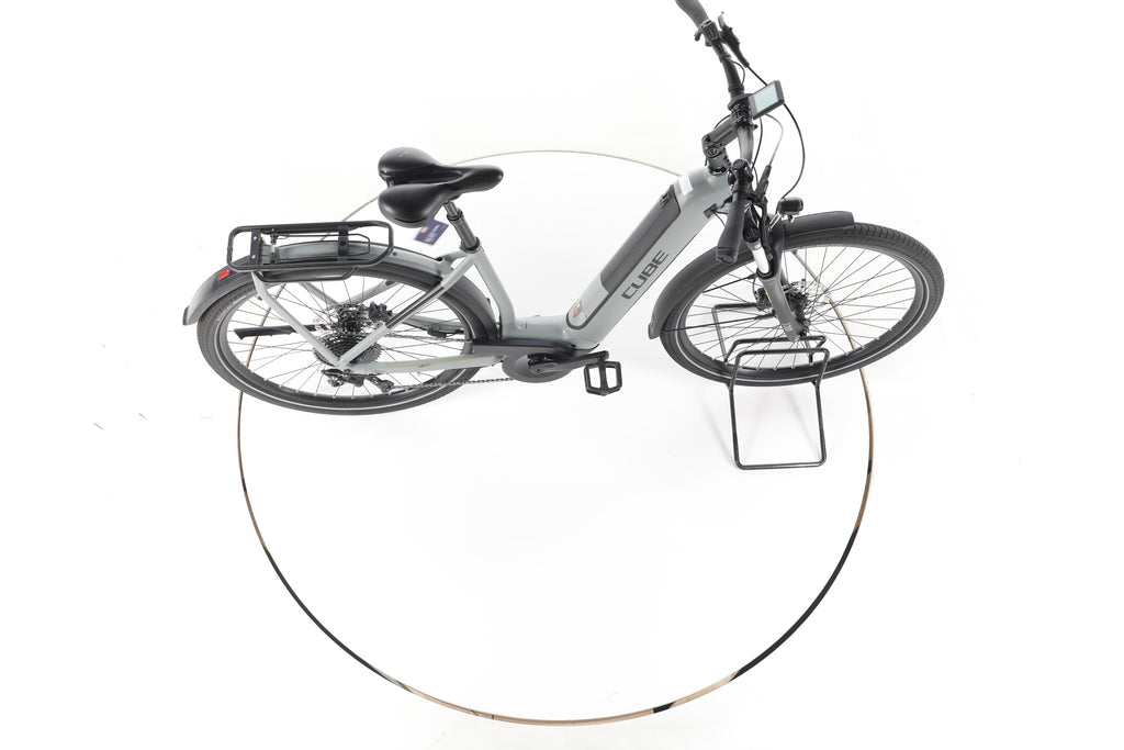 Cube Kathmandu Hybrid ONE Trekking E-Bike Tiefeinsteiger - Image 13