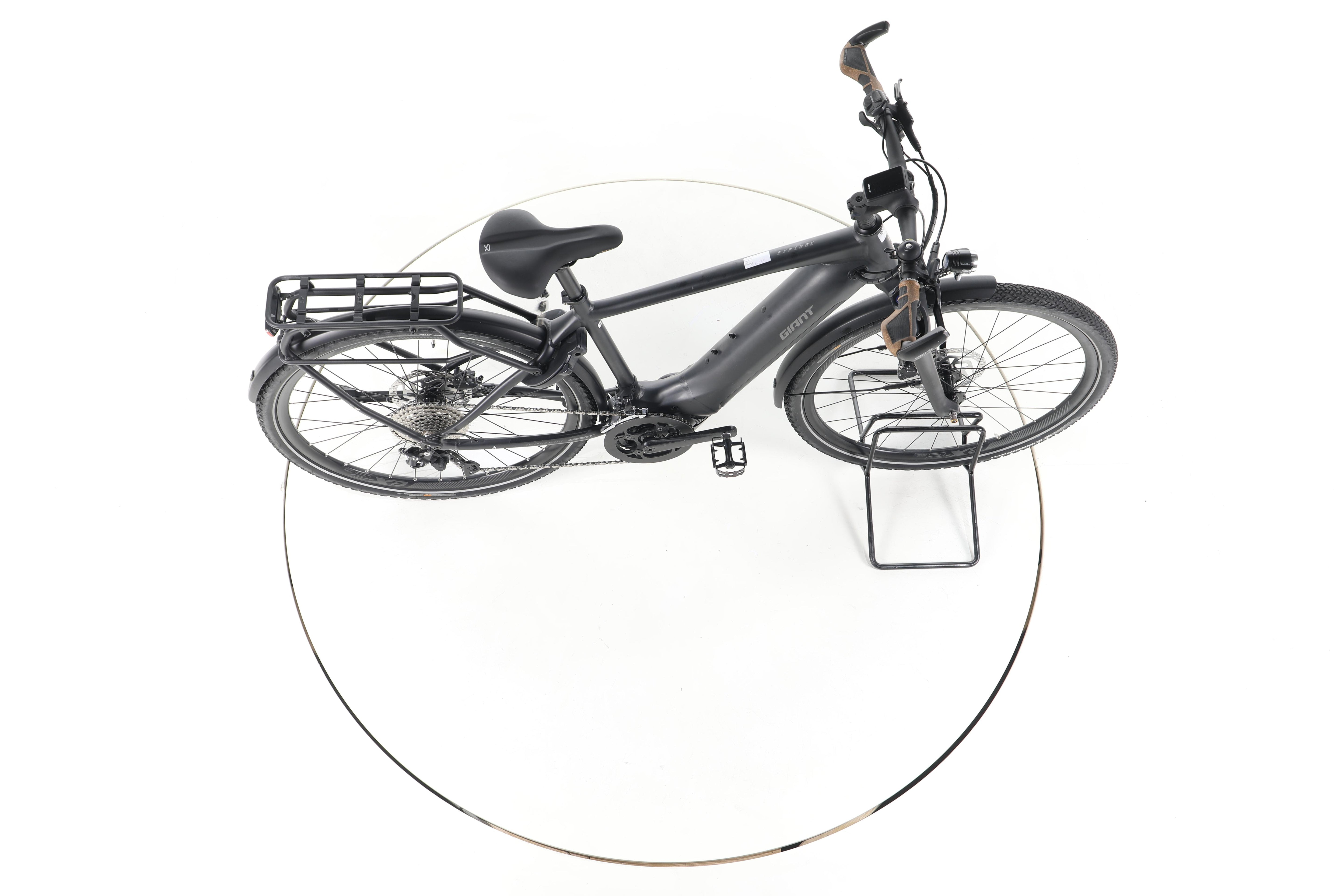 Giant Explore E+ 1 Trekking E-Bike - Image 13