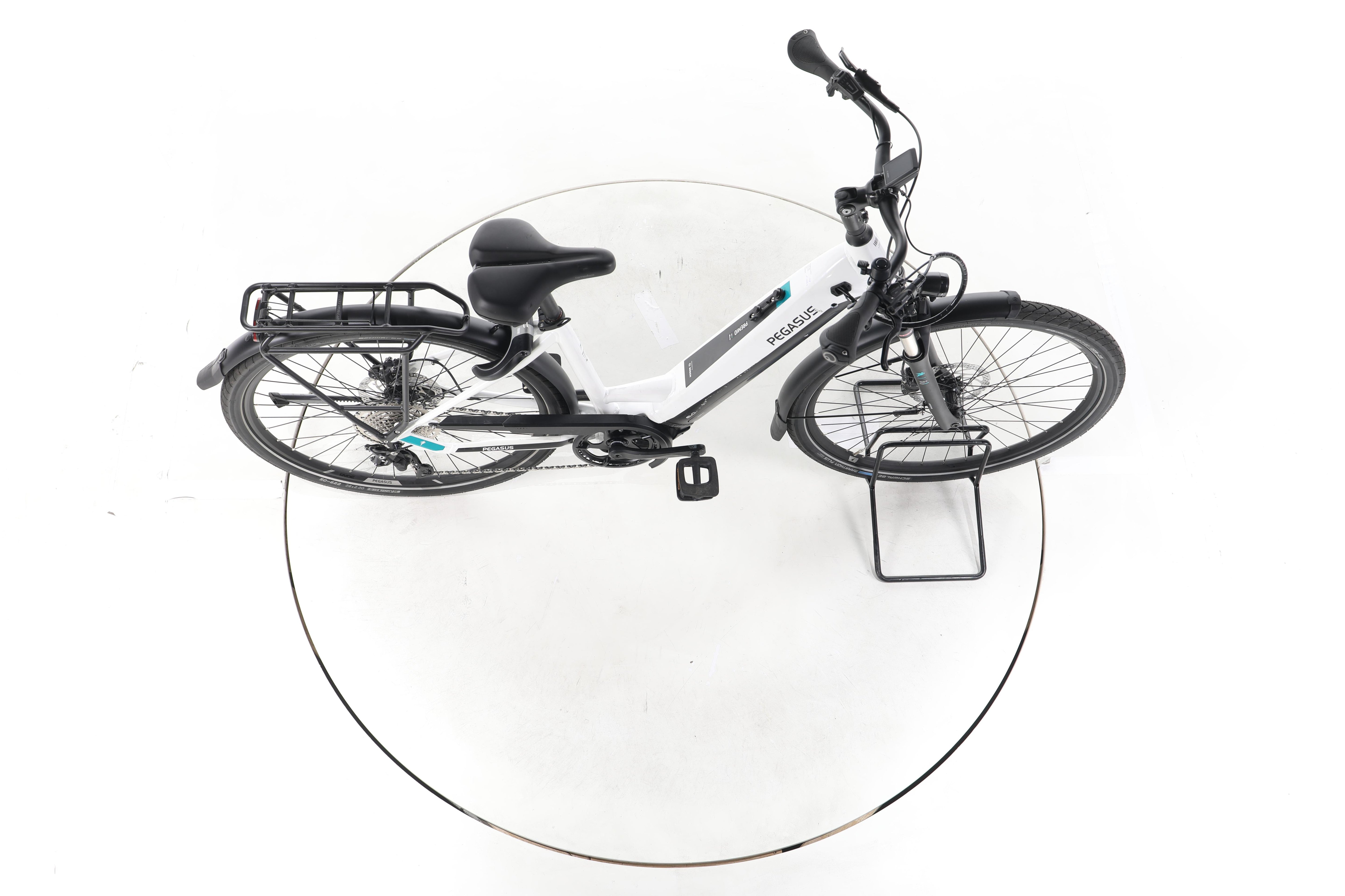 Pegasus Premio EVO 10 Lite Trekking E-Bike Tiefeinsteiger - Image 13