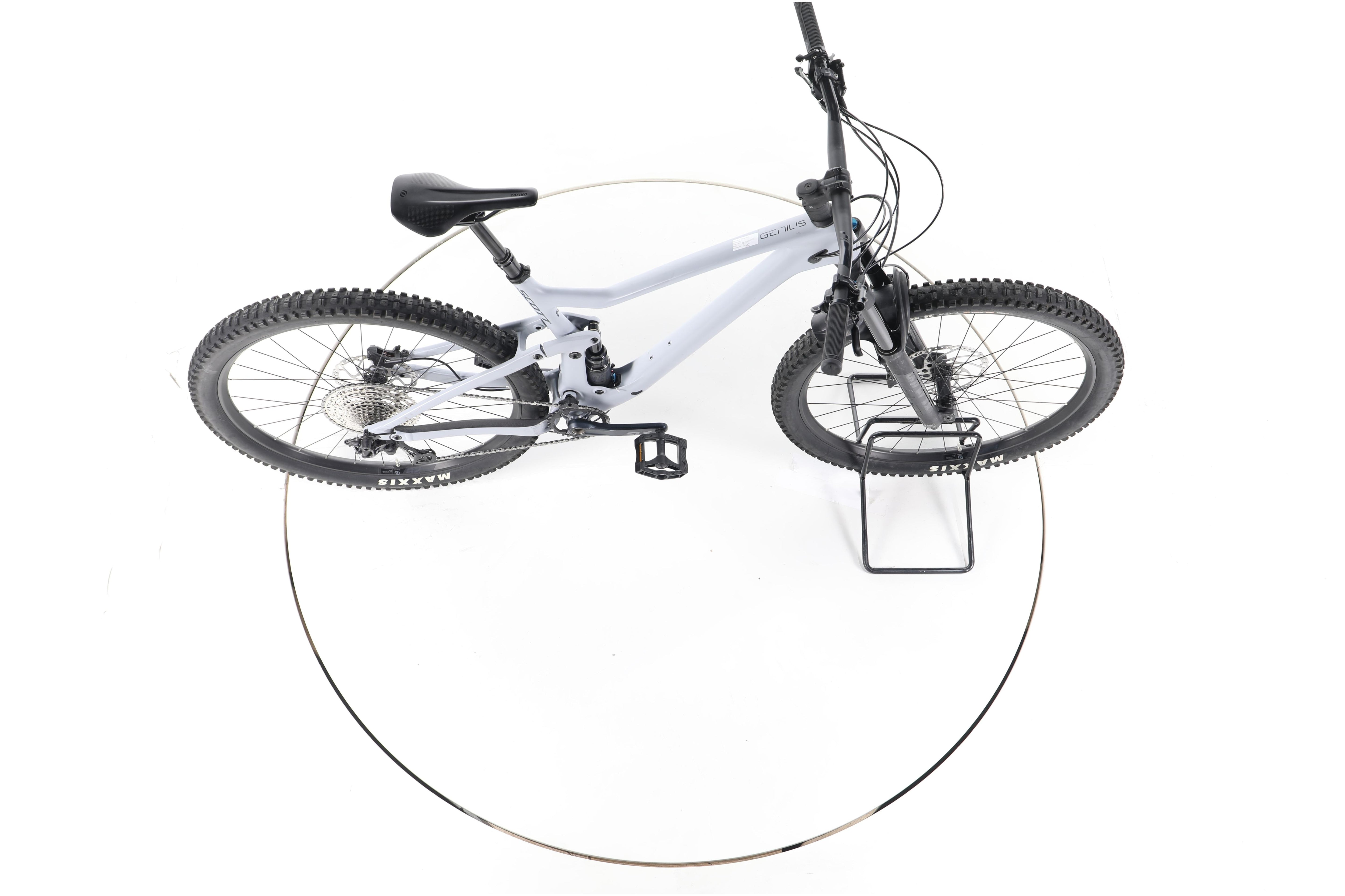 Scott Genius 920 - Image 13