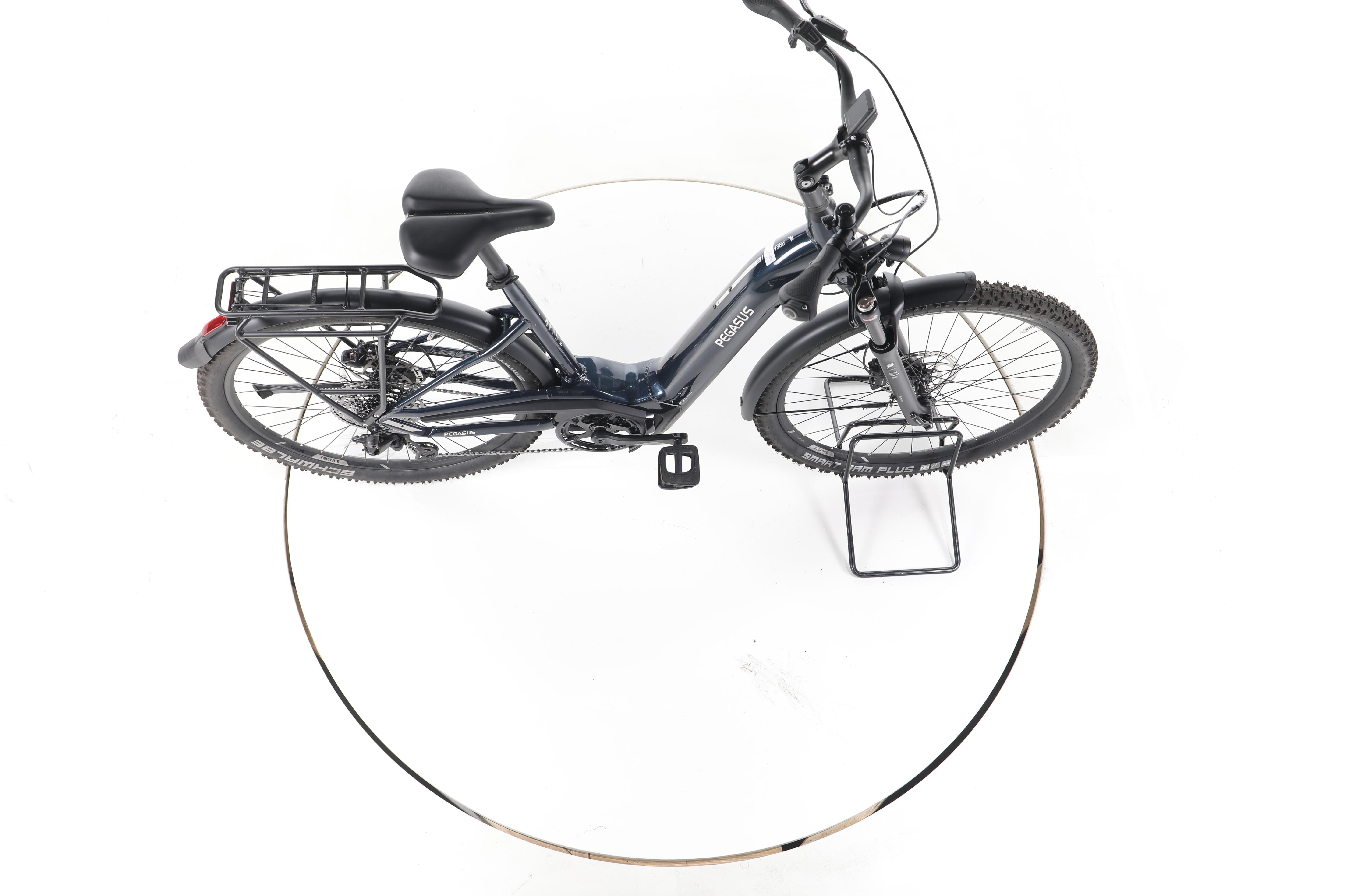 Pegasus Premio EVO 11 " 40 Years" Trekking E-Bike Tiefeinsteiger - Image 13