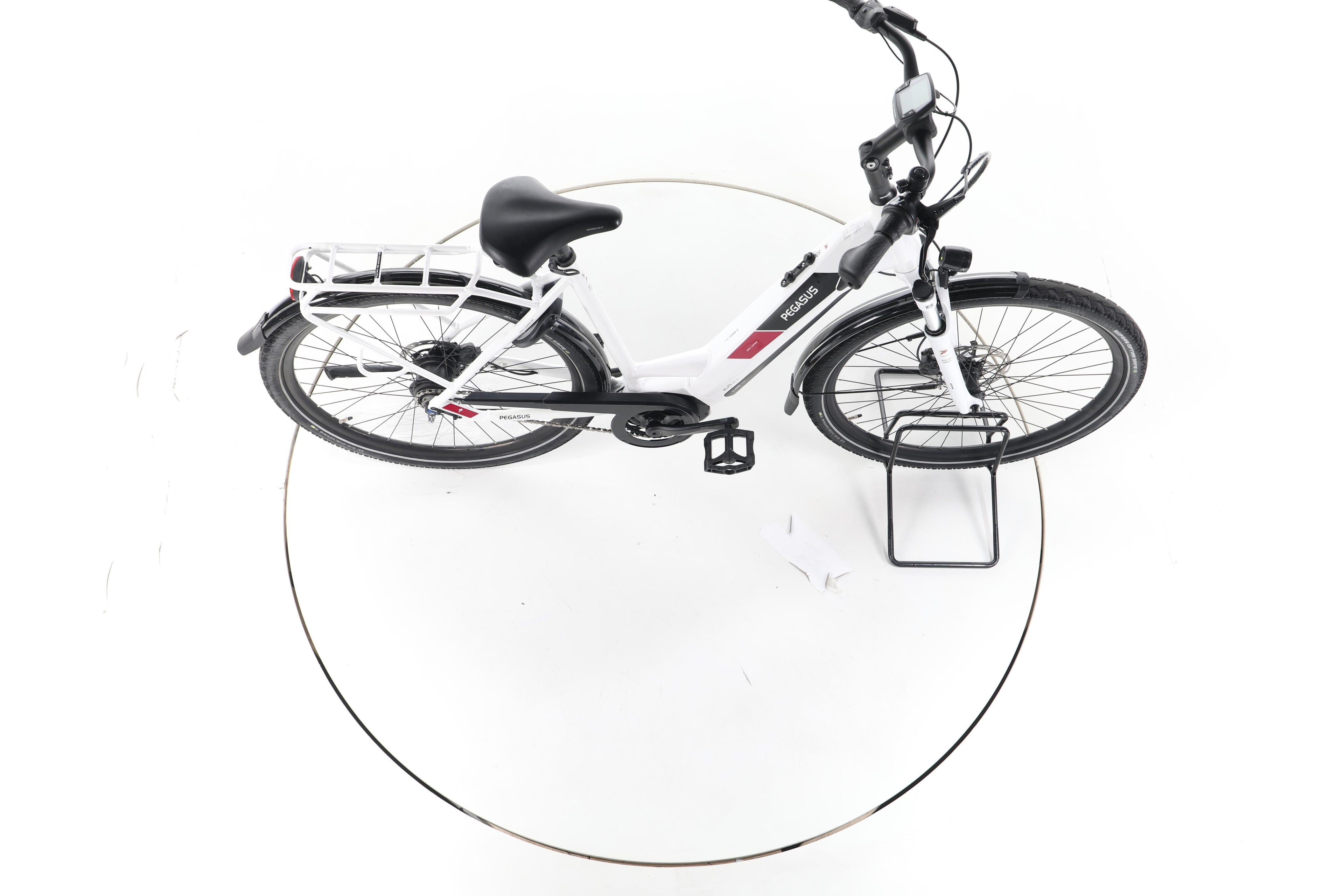 Pegasus Solero EVO 8R City E-Bike Tiefeinsteiger - Image 13