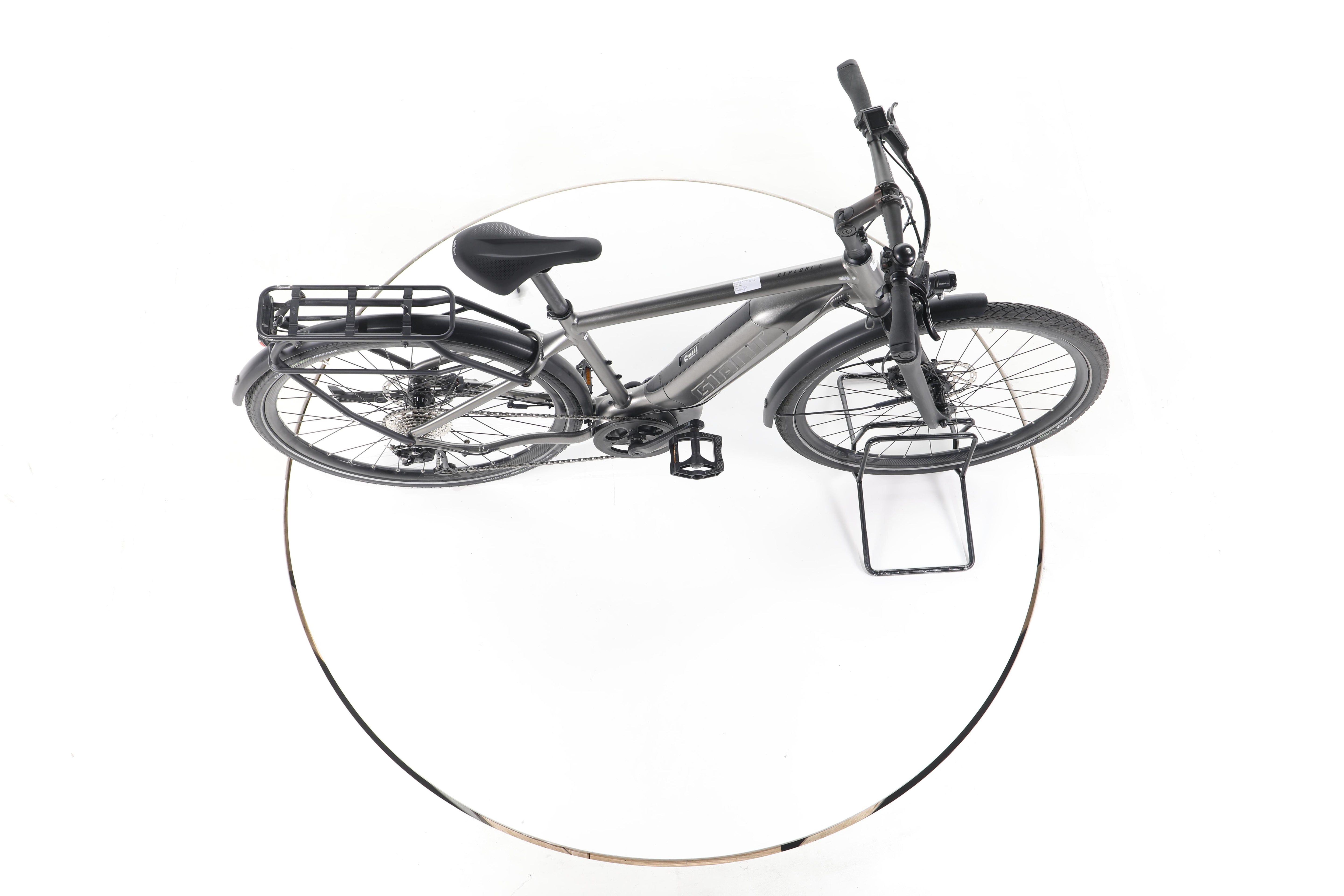 Giant Explore E+ 3 Trekking E-Bike - Image 13