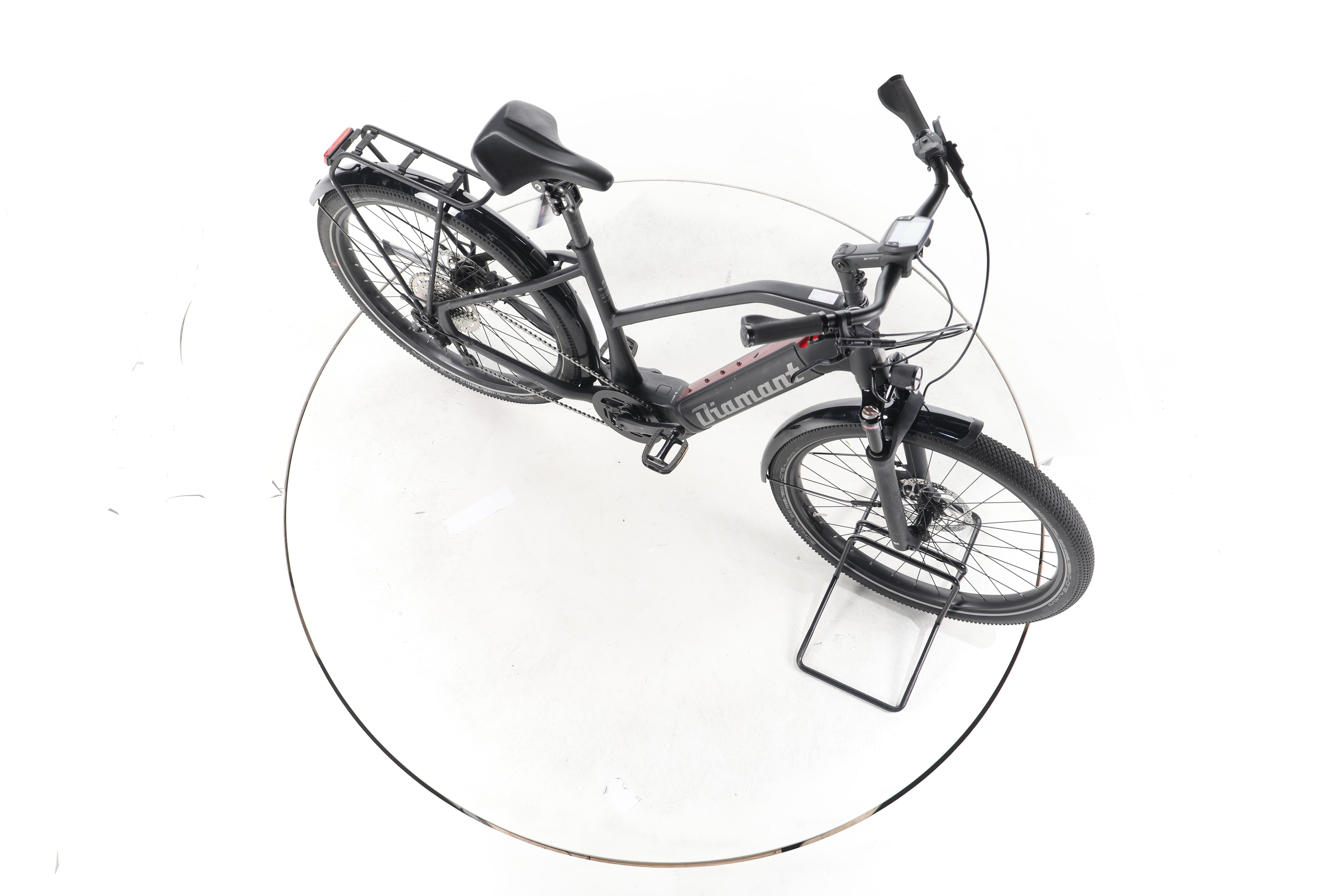 Diamant Zouma Deluxe+ Trekking E-Bike - Image 14