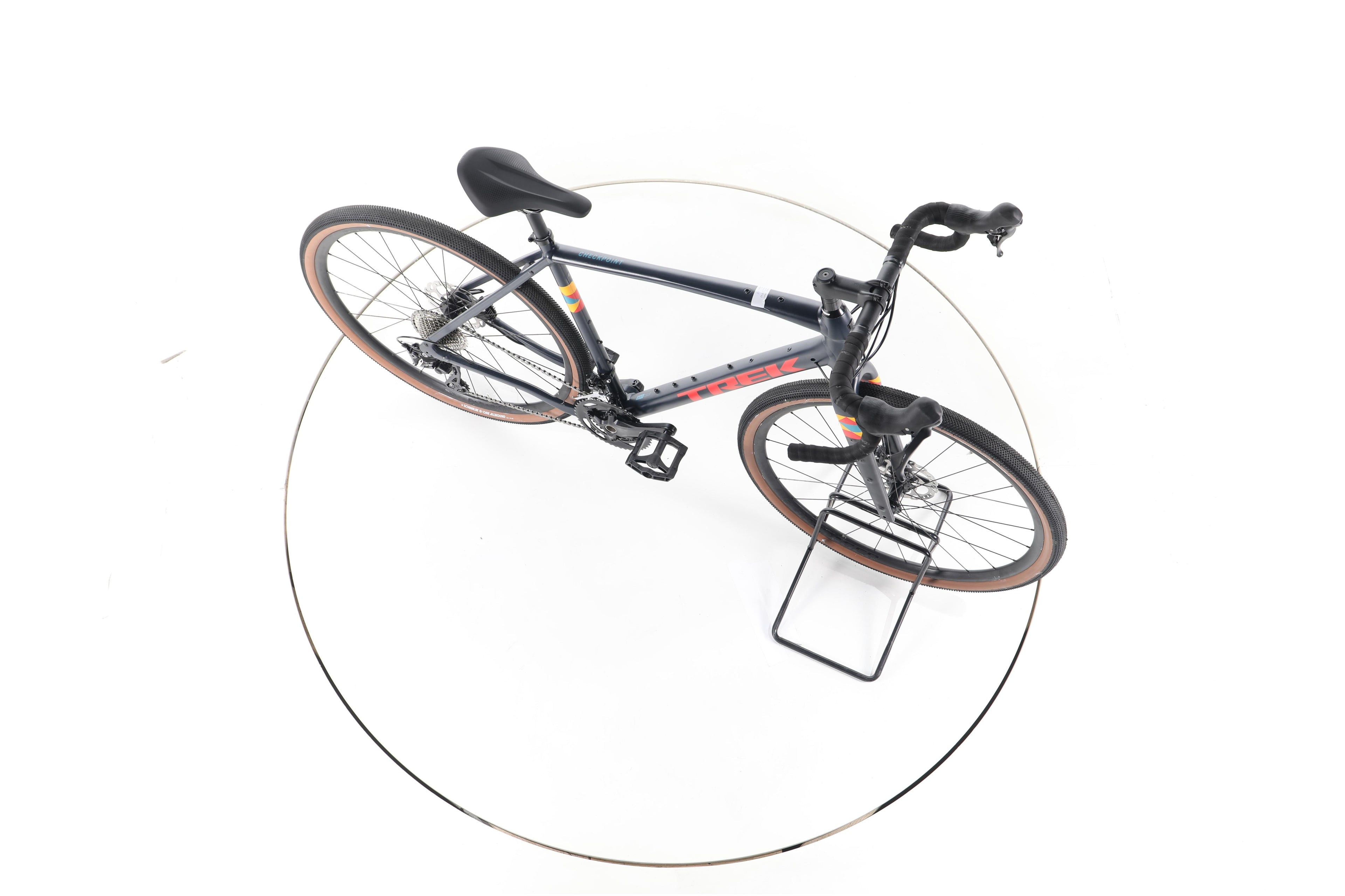 Trek Checkpoint ALR 5 - Image 14