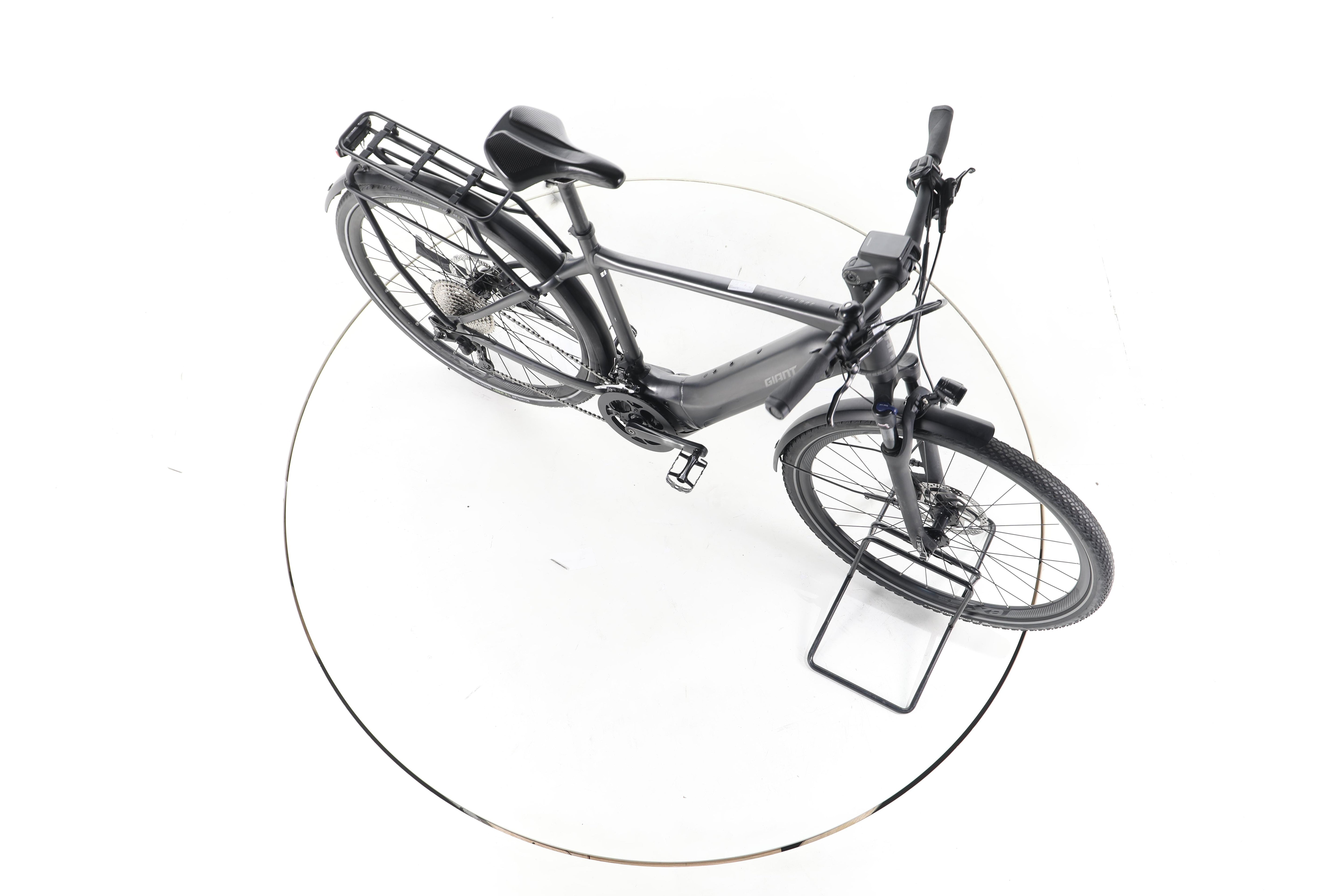 Giant Explore E+ 1S G Trekking E-Bike - Image 14