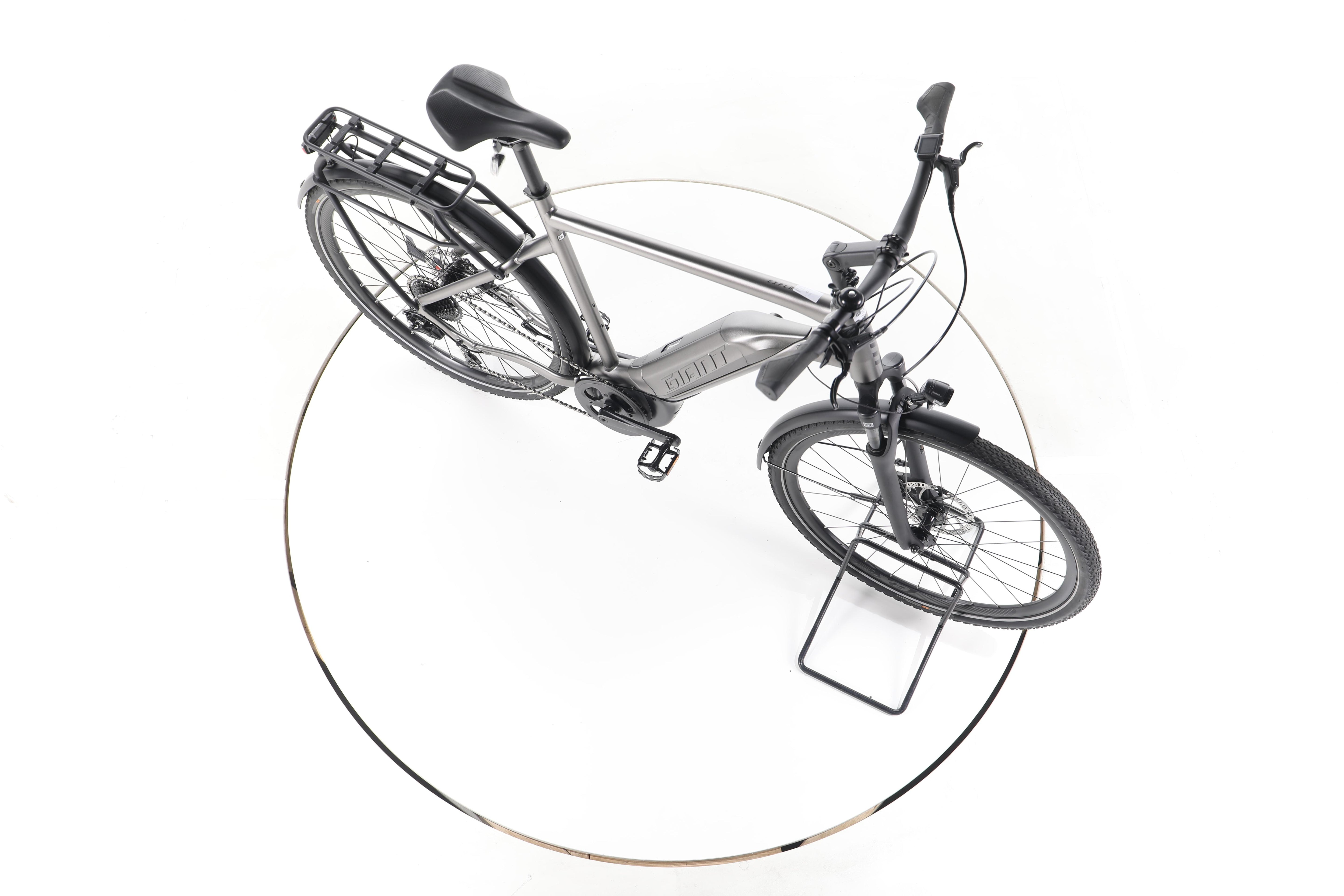 Giant Explore E+ 3 GTS Trekking E-Bike - Image 14