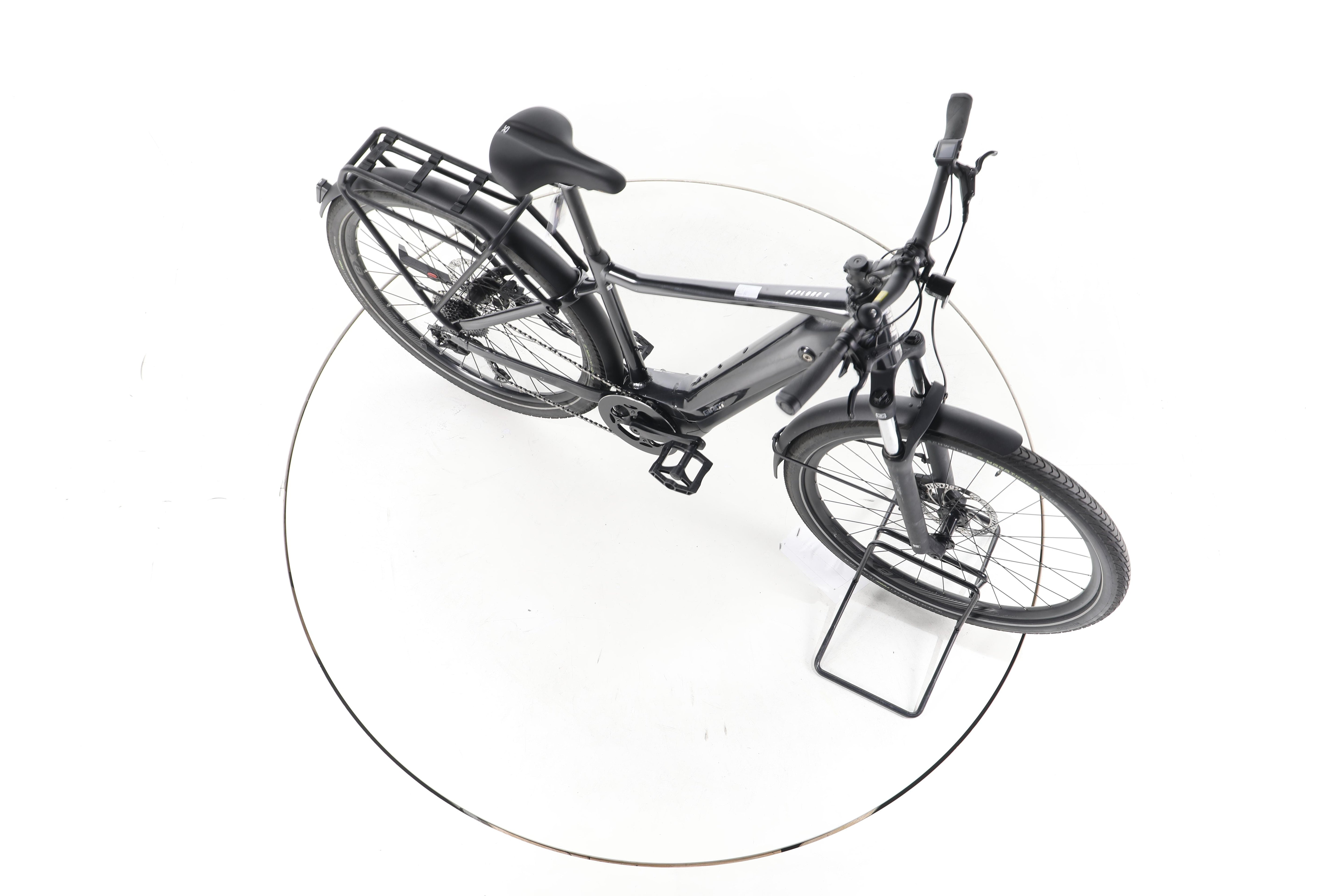 Giant Explore E+ 2 Trekking E-Bike - Image 14