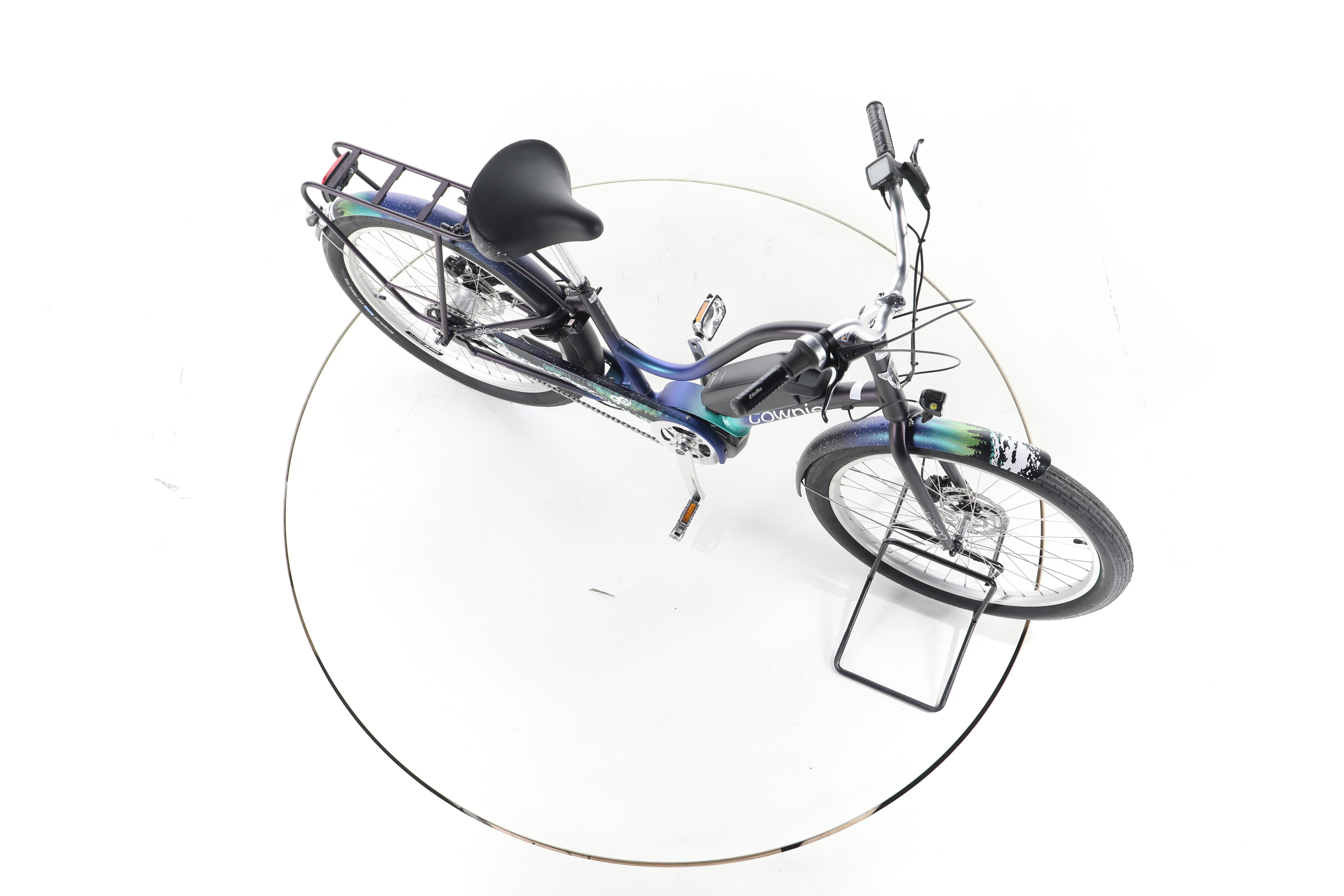 Electra Bicycle Townie® Go! 5i City E-Bike - Image 14