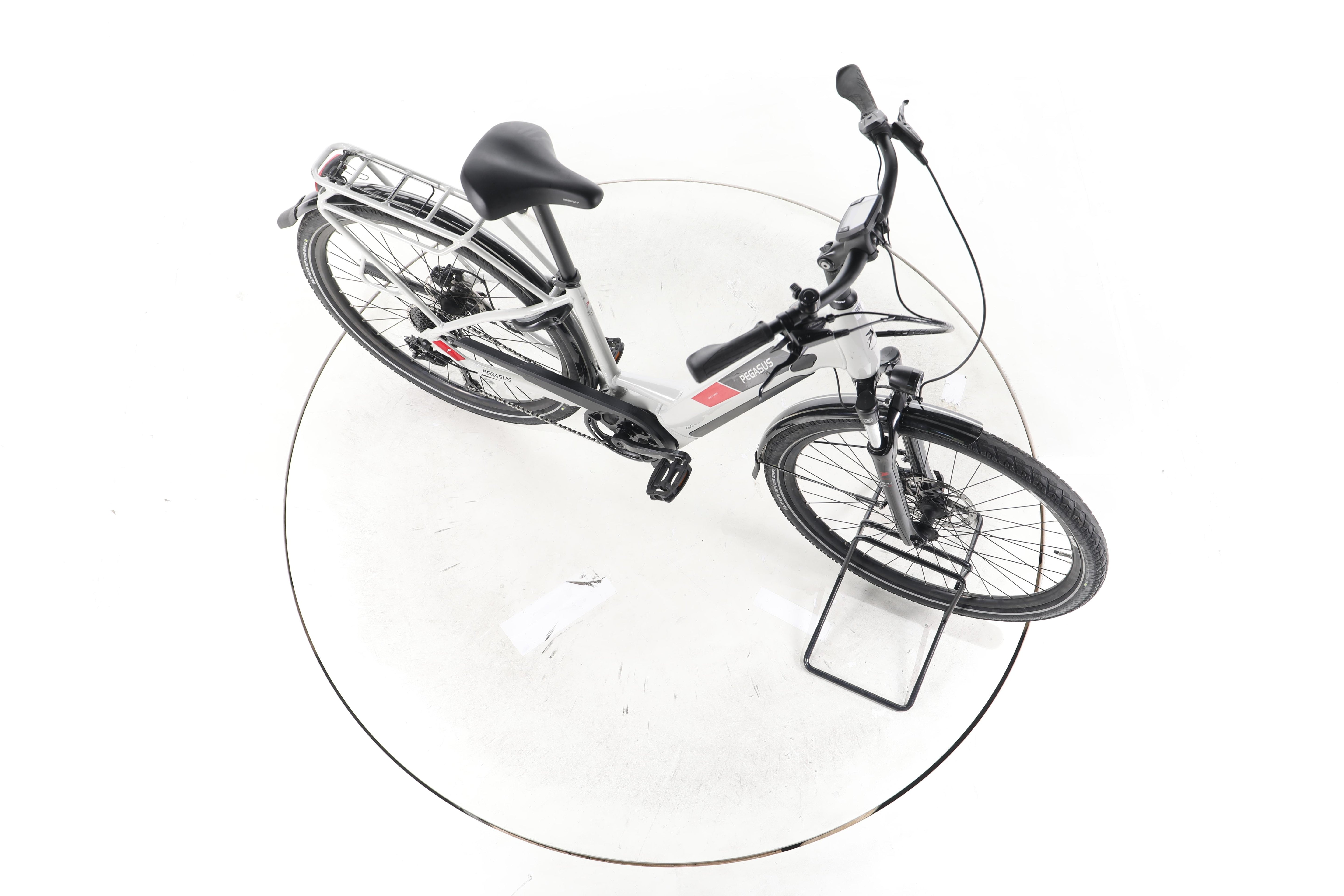 Pegasus Solero Evo 9 Trekking E-Bike Tiefeinsteiger - Image 14