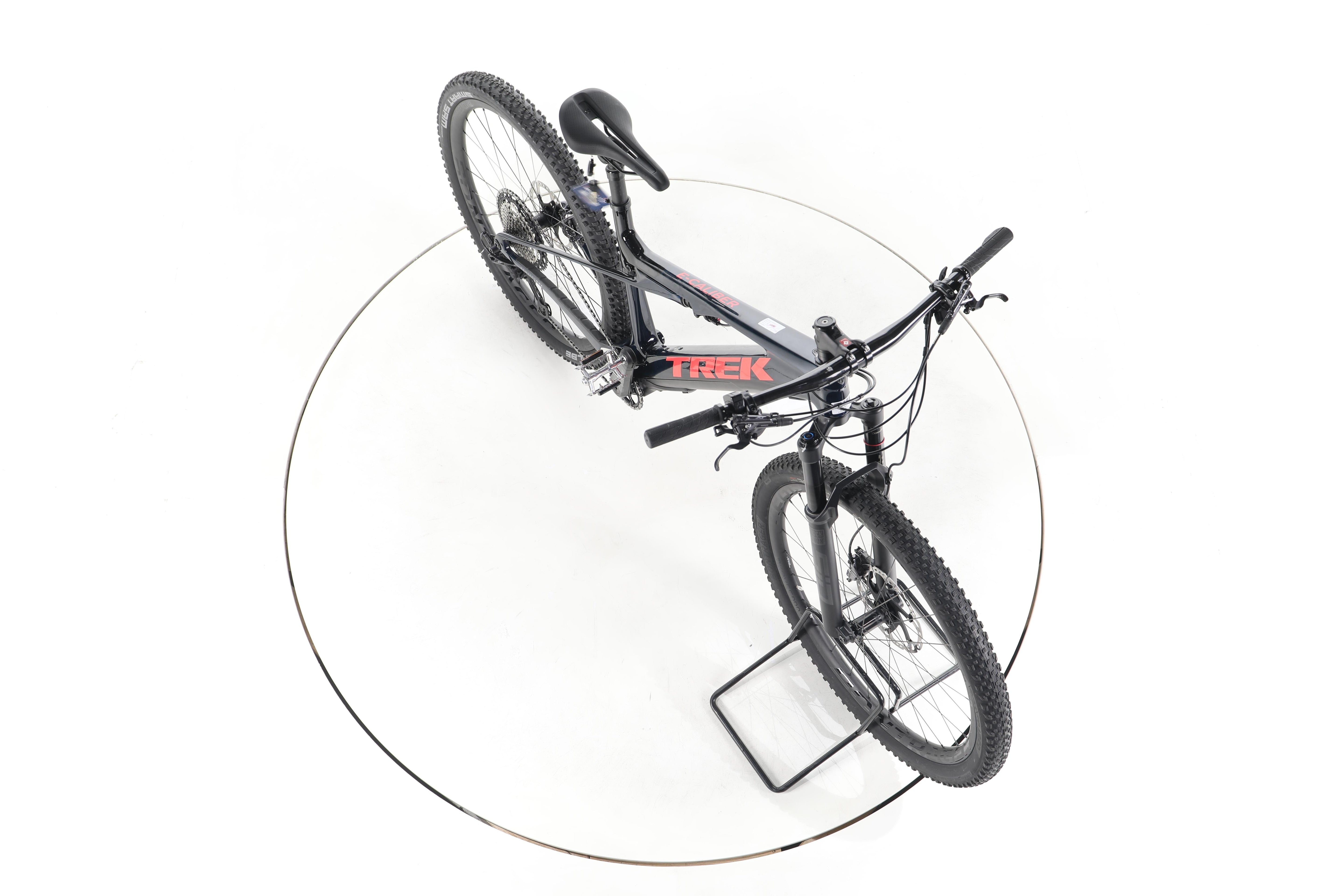 Trek E-Caliber 9.8 XT E-Bike Fully Carbon - Image 15
