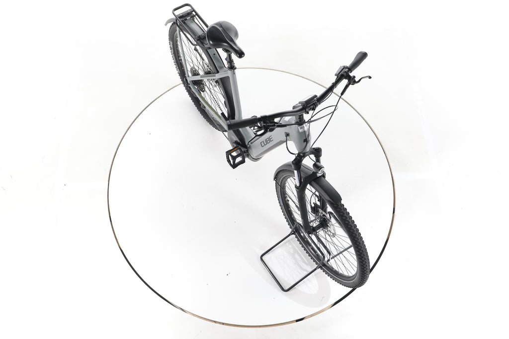 Cube Kathmandu Hybrid ONE Trekking E-Bike Tiefeinsteiger - Image 15