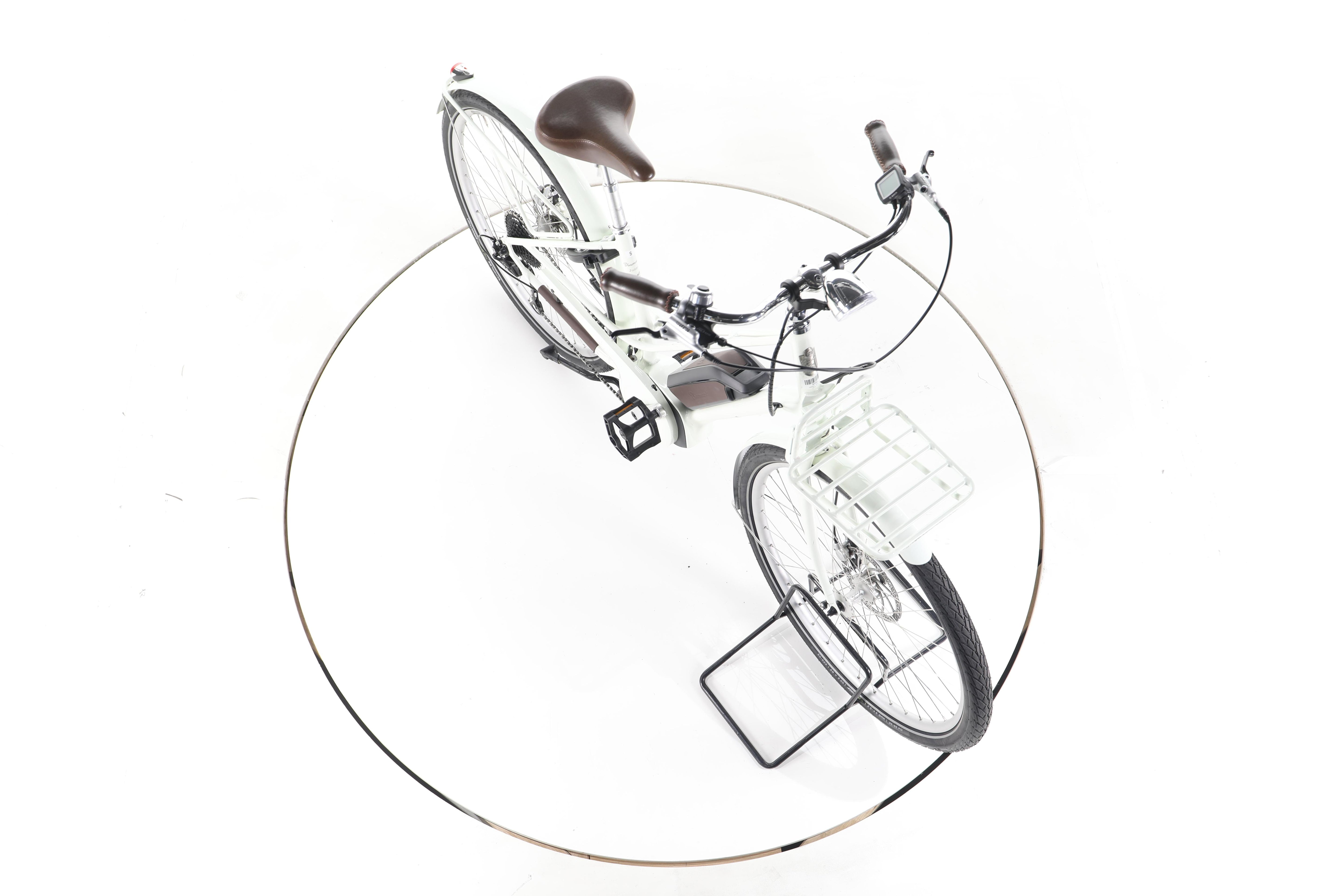 Diamant Juna+ Trekking E-Bike Tiefeinsteiger - Image 15