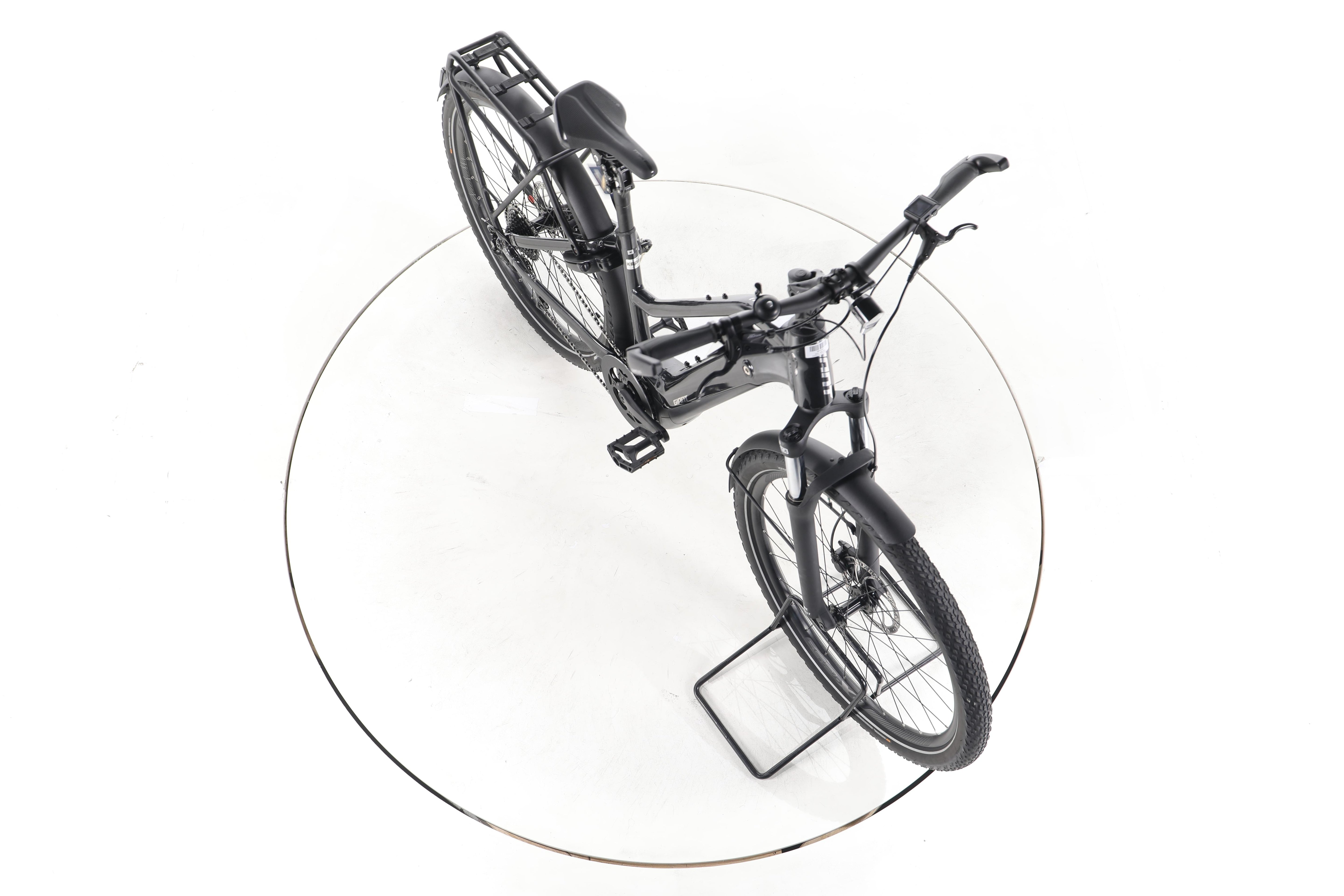 Giant Explore E + 2 STA Trekking E-Bike - Image 15