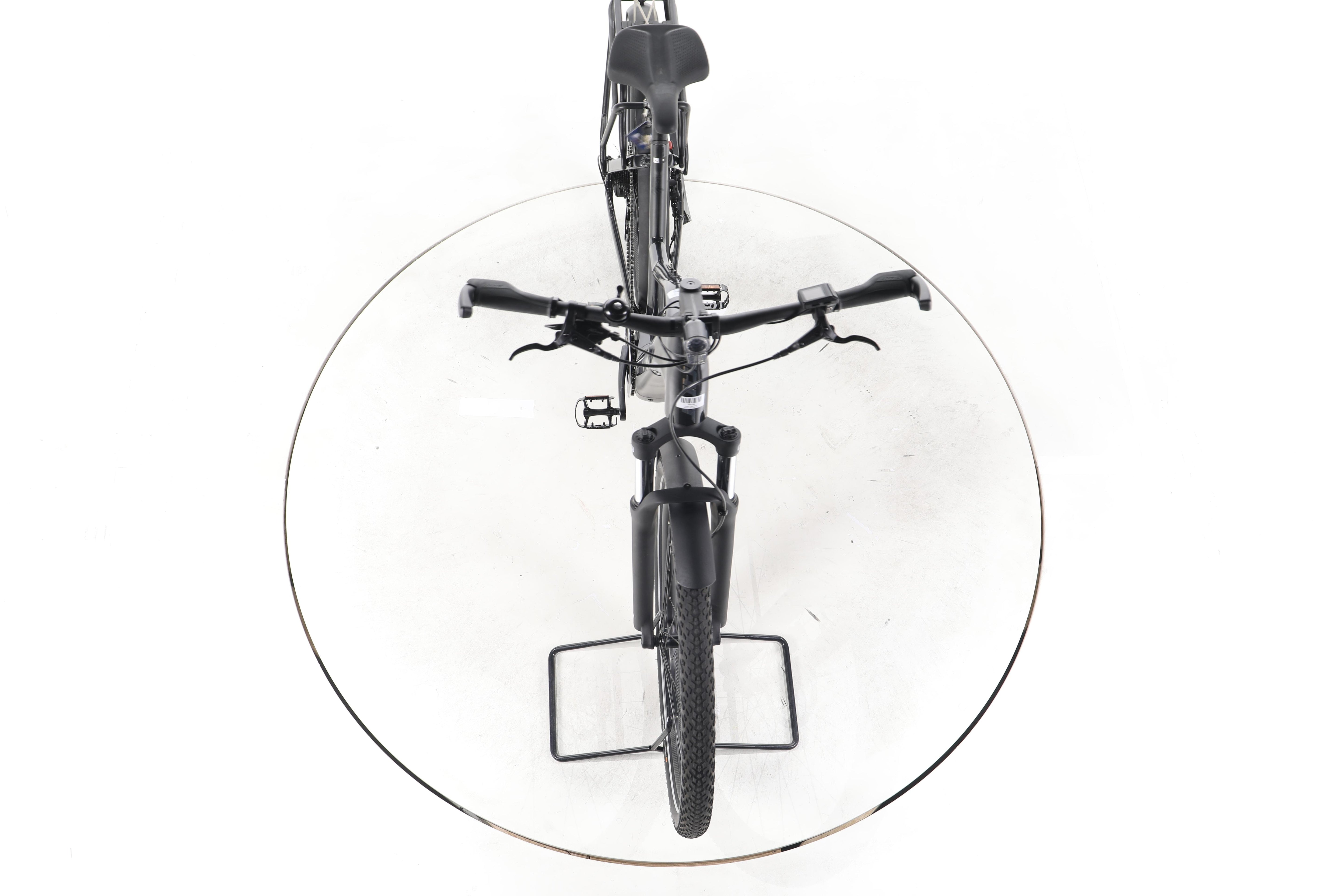 Giant Explore E+ 2 Trekking E-Bike - Image 16