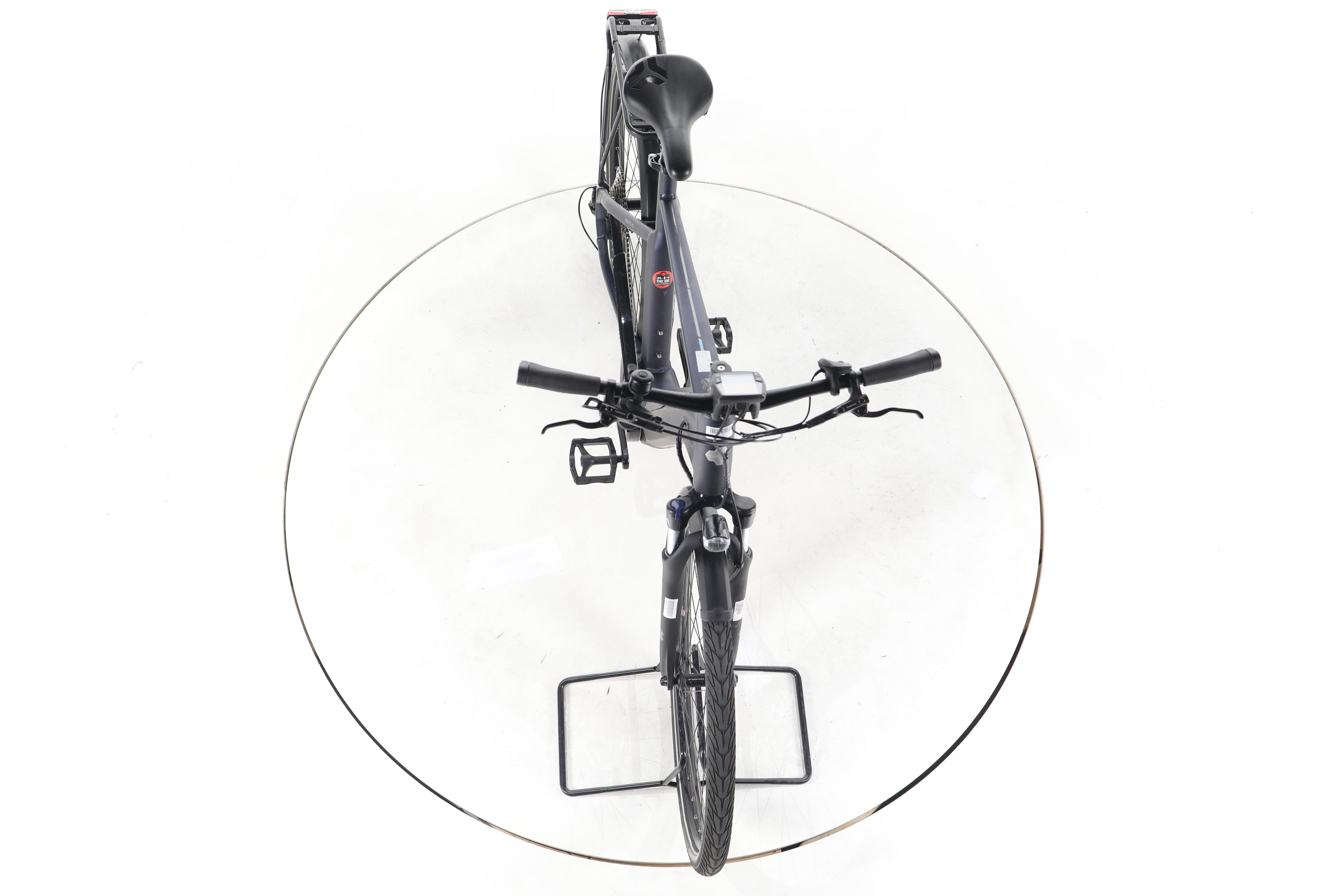 Carver Route E.420 Trekking E-Bike - Image 16