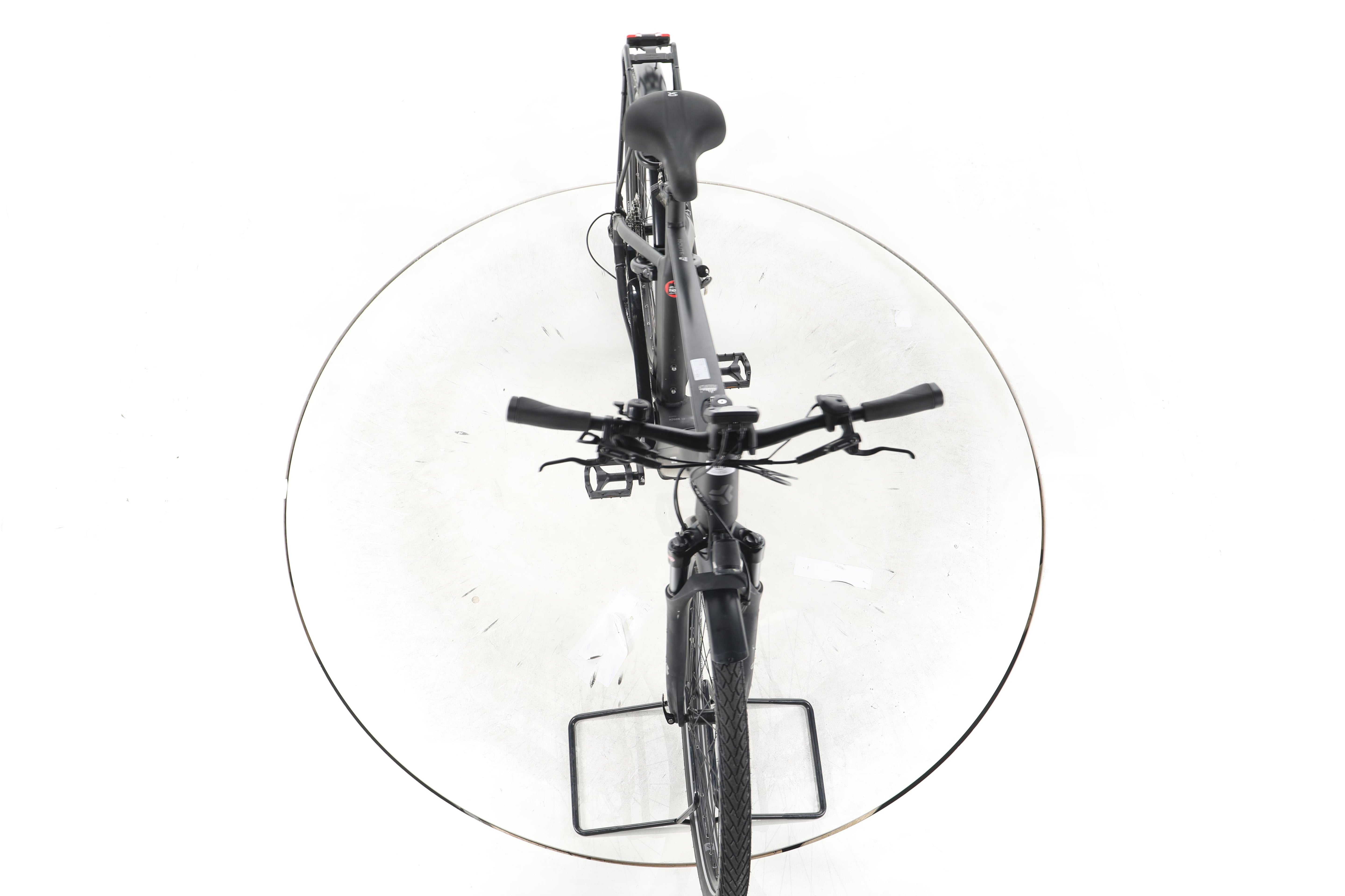 Carver Route E.510 Trekking E-Bike - Image 16