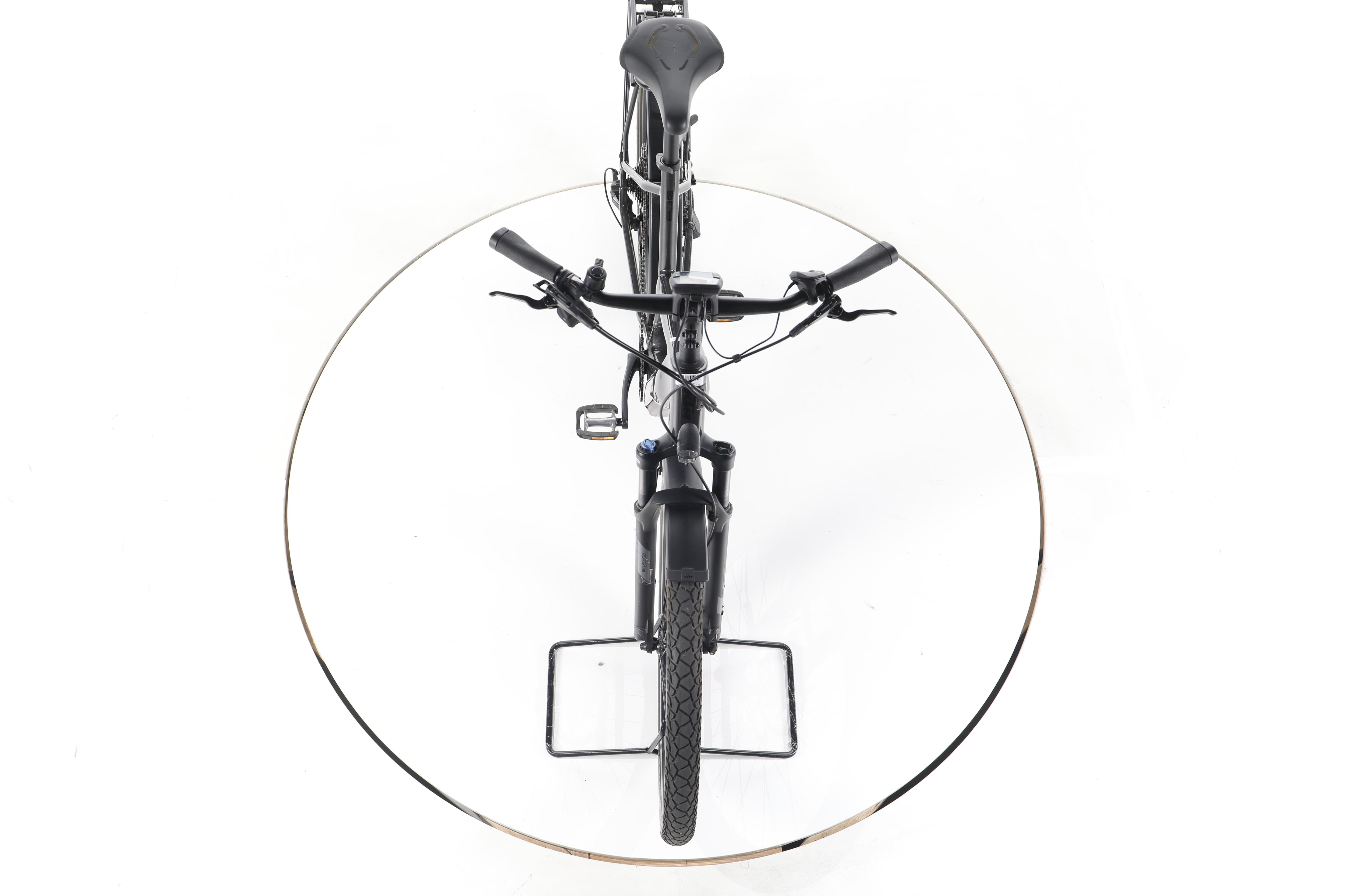 KTM Macina Gran 620 Trekking E-Bike - Image 16