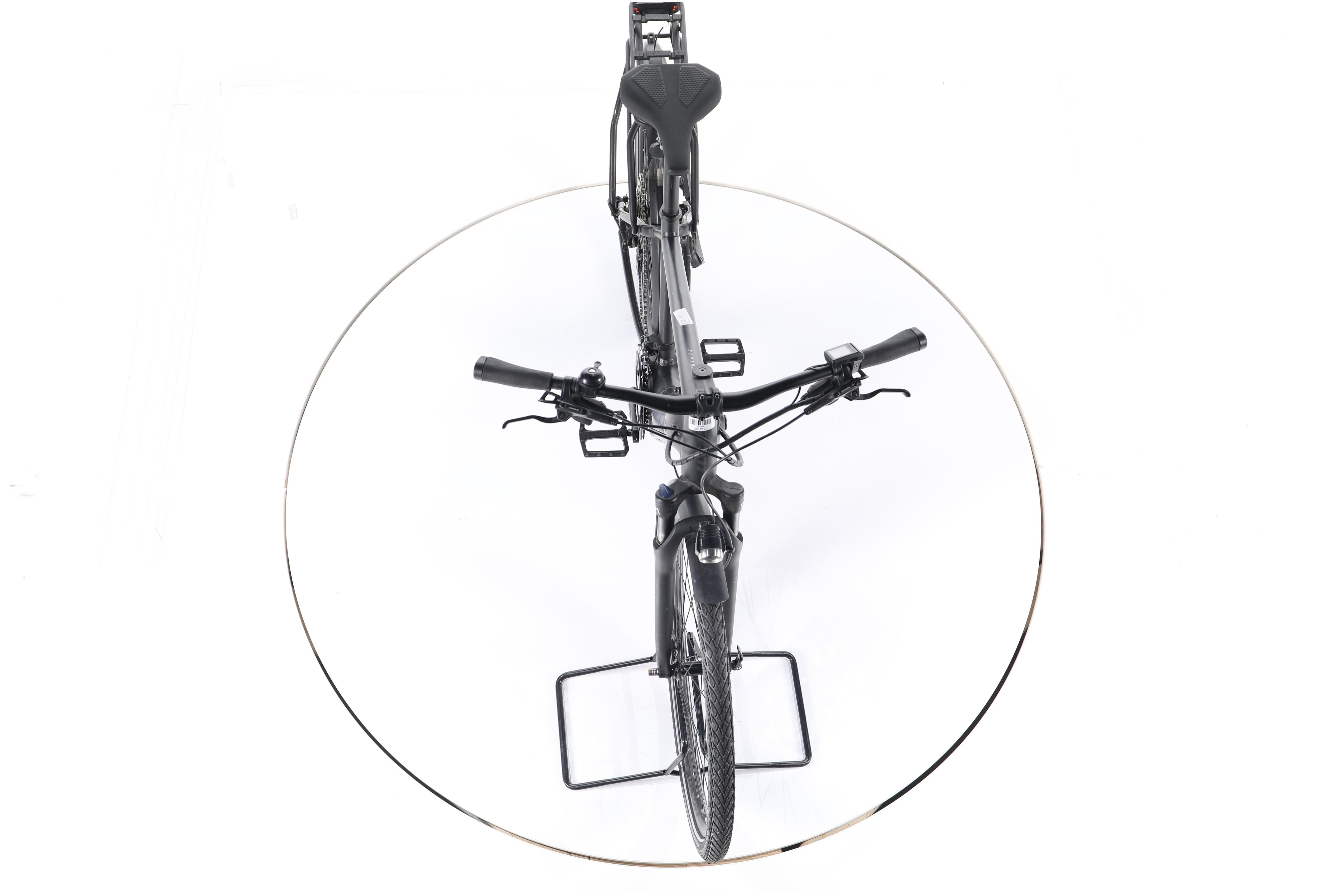 Giant Explore E+ 1 Trekking E-Bike - Image 16