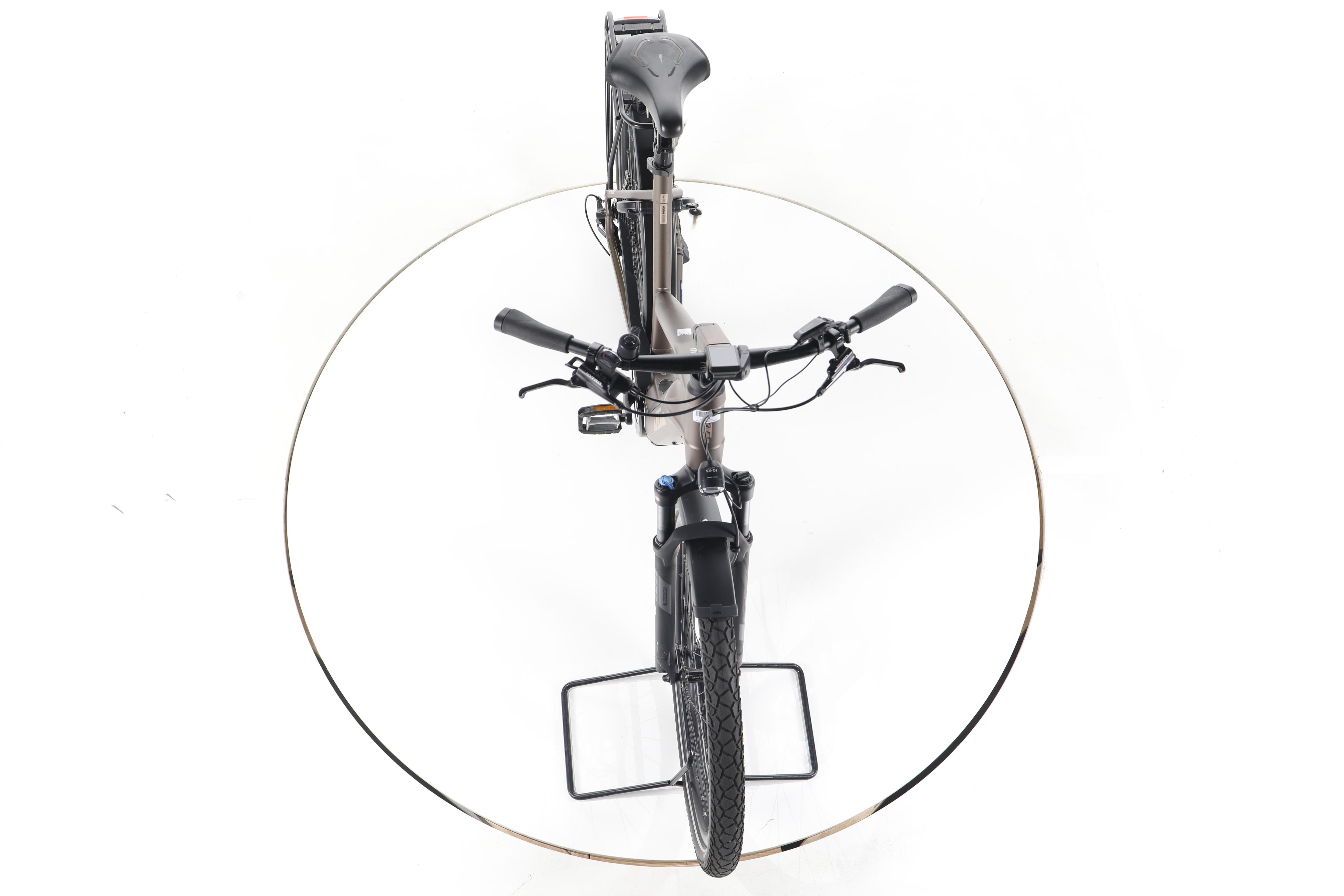KTM Macina Gran 720 Trekking E-Bike - Image 16