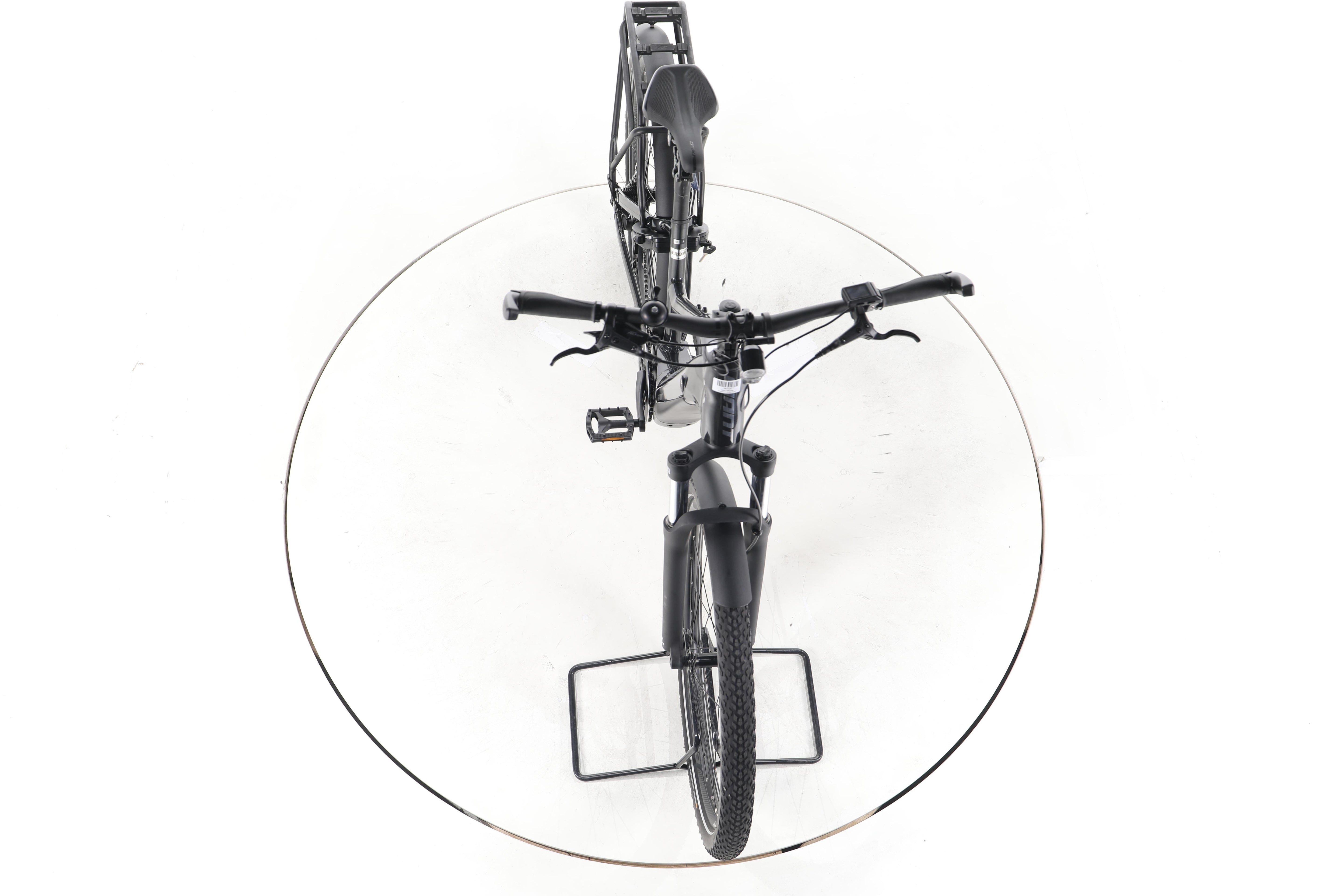 Giant Explore E + 2 STA Trekking E-Bike - Image 16