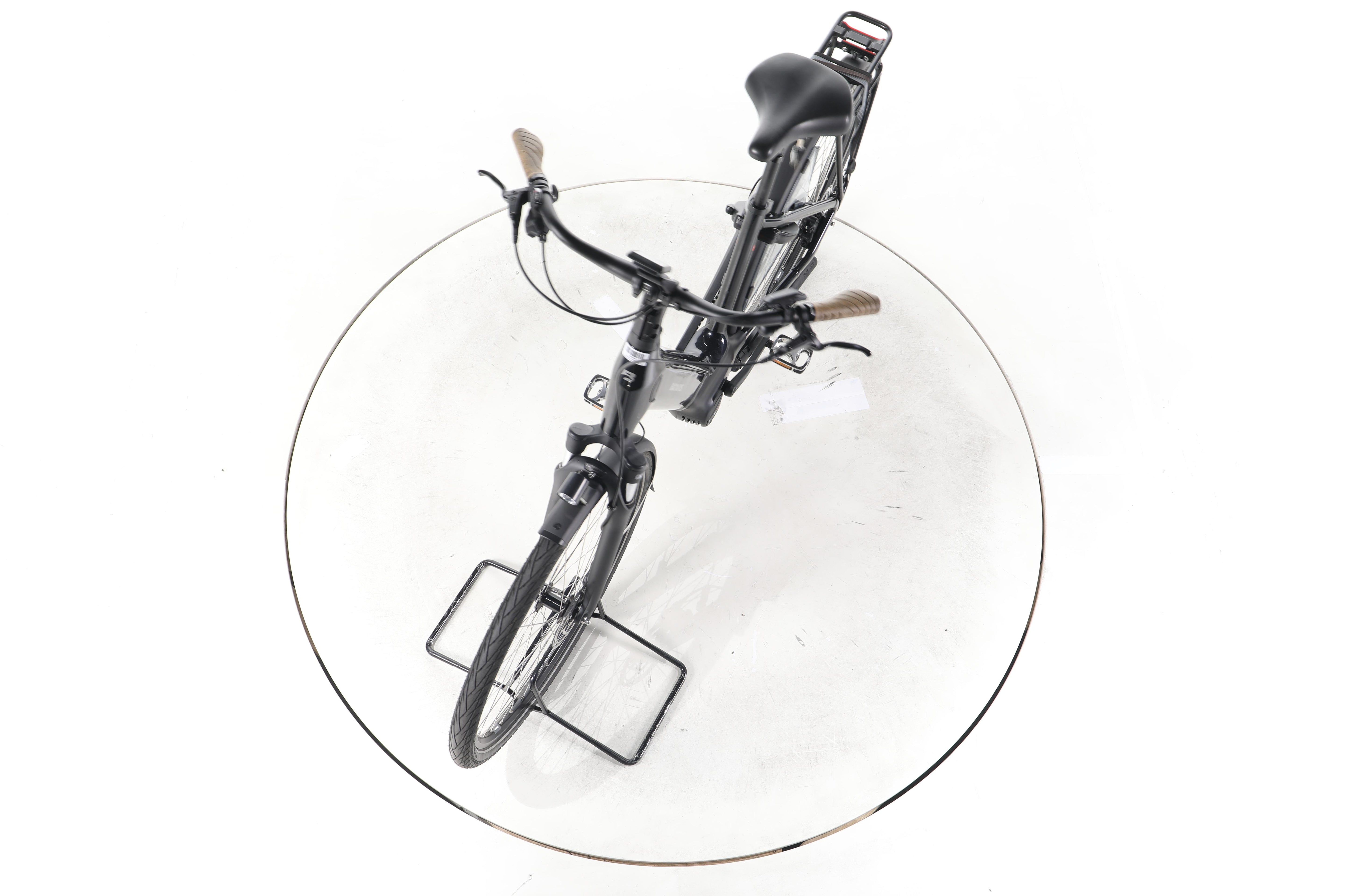 Batavus Finez E-go Power Sports Trekking E-Bike Tiefeinsteiger 2024 - Image 17