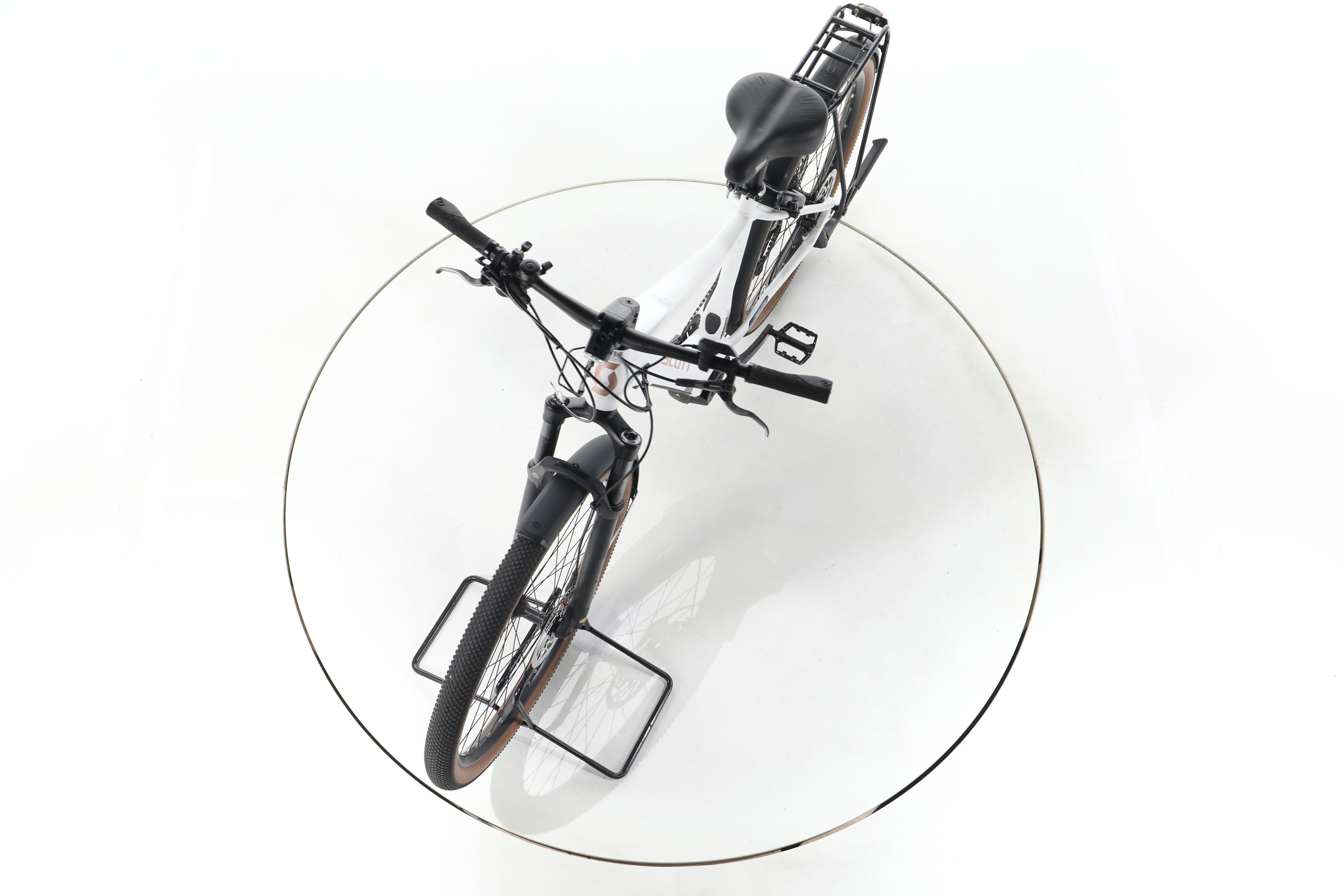 Scott Axis eRide 10 Trekking E-Bike - Image 17