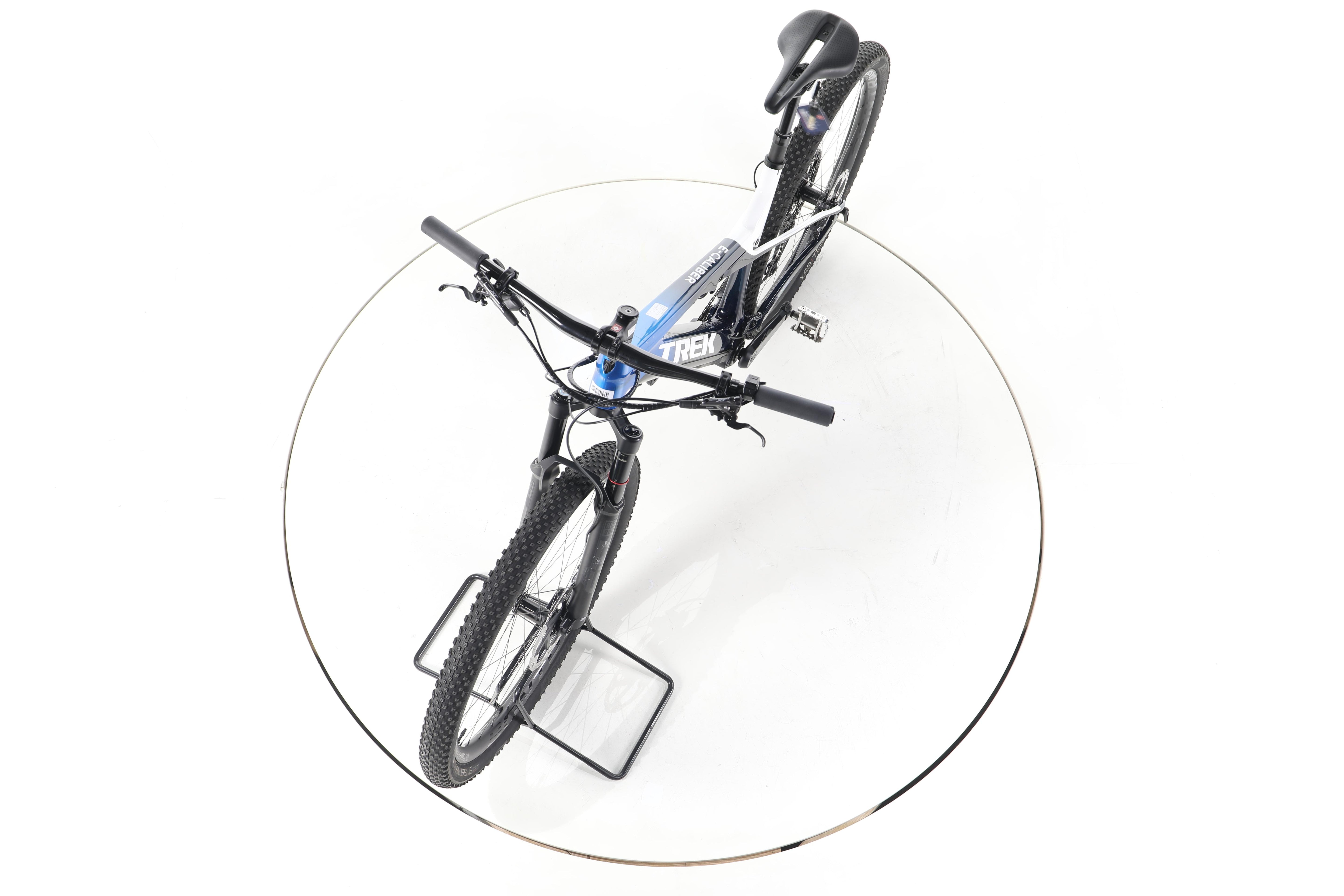 Trek E-Caliber 9.8 XT E-Bike Fully Carbon - Image 17