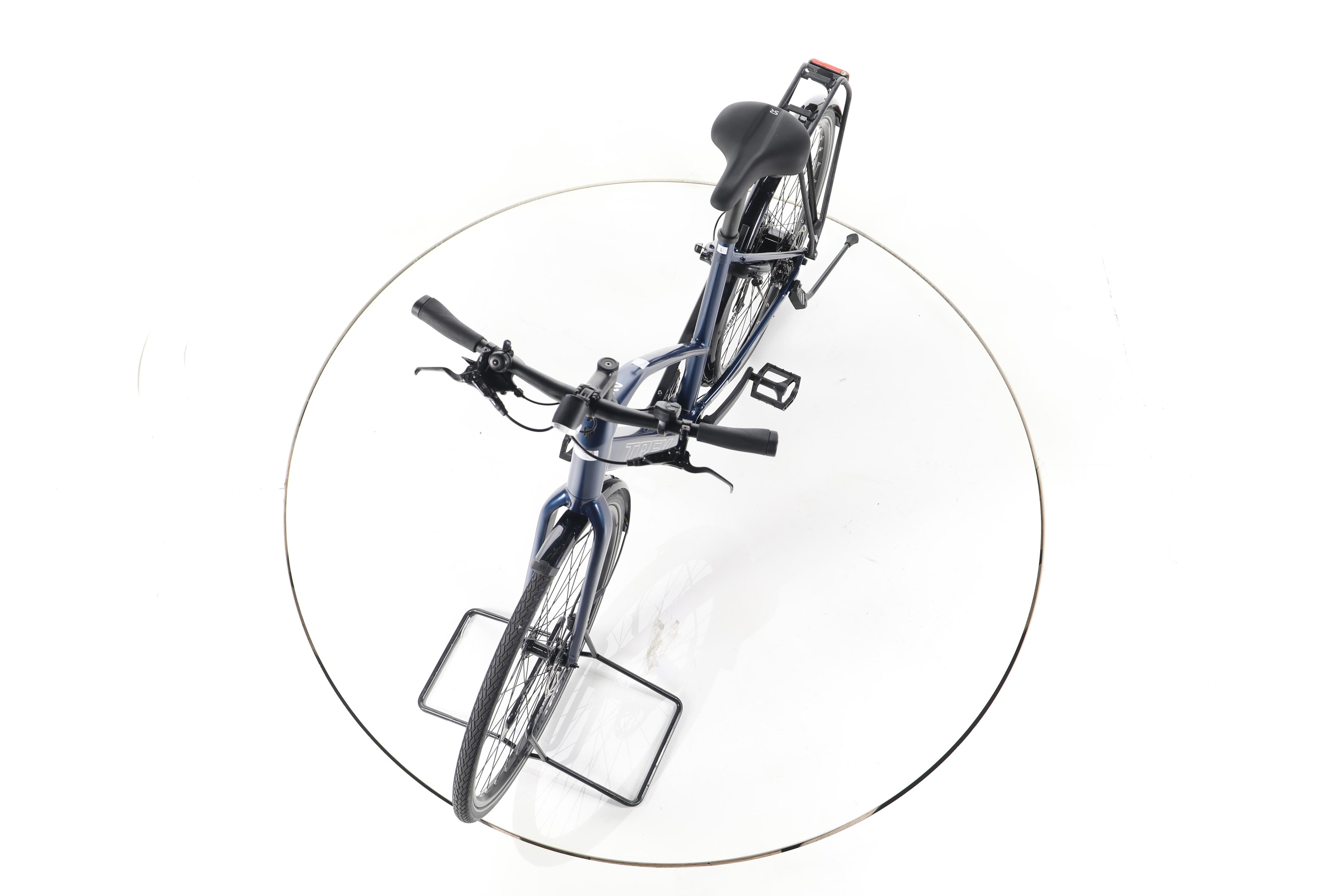 Trek Fx+ 2 Stagger Trekking E-Bike - Image 17