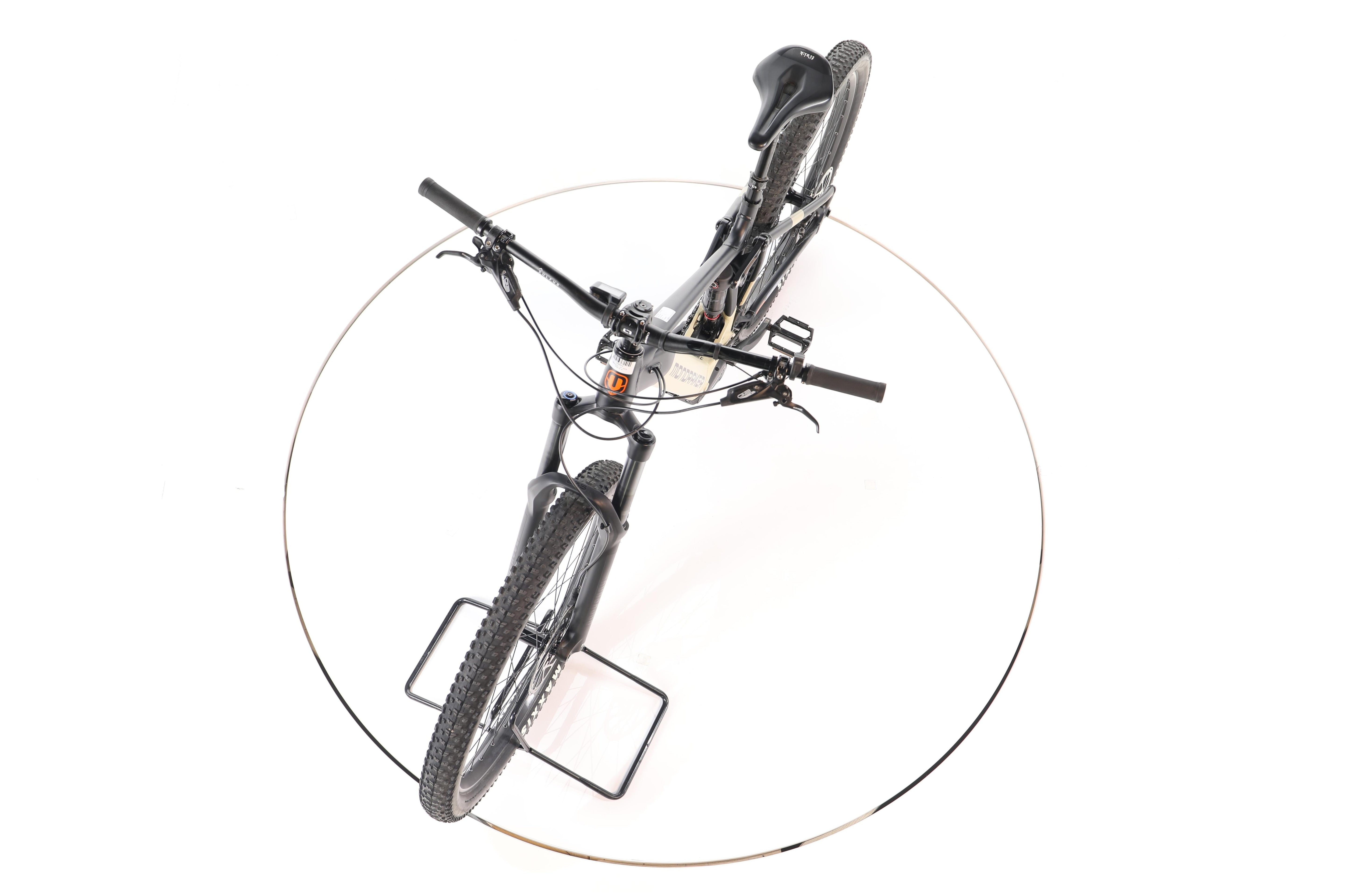 Mondraker DUSK E-Bike Fully - Image 17