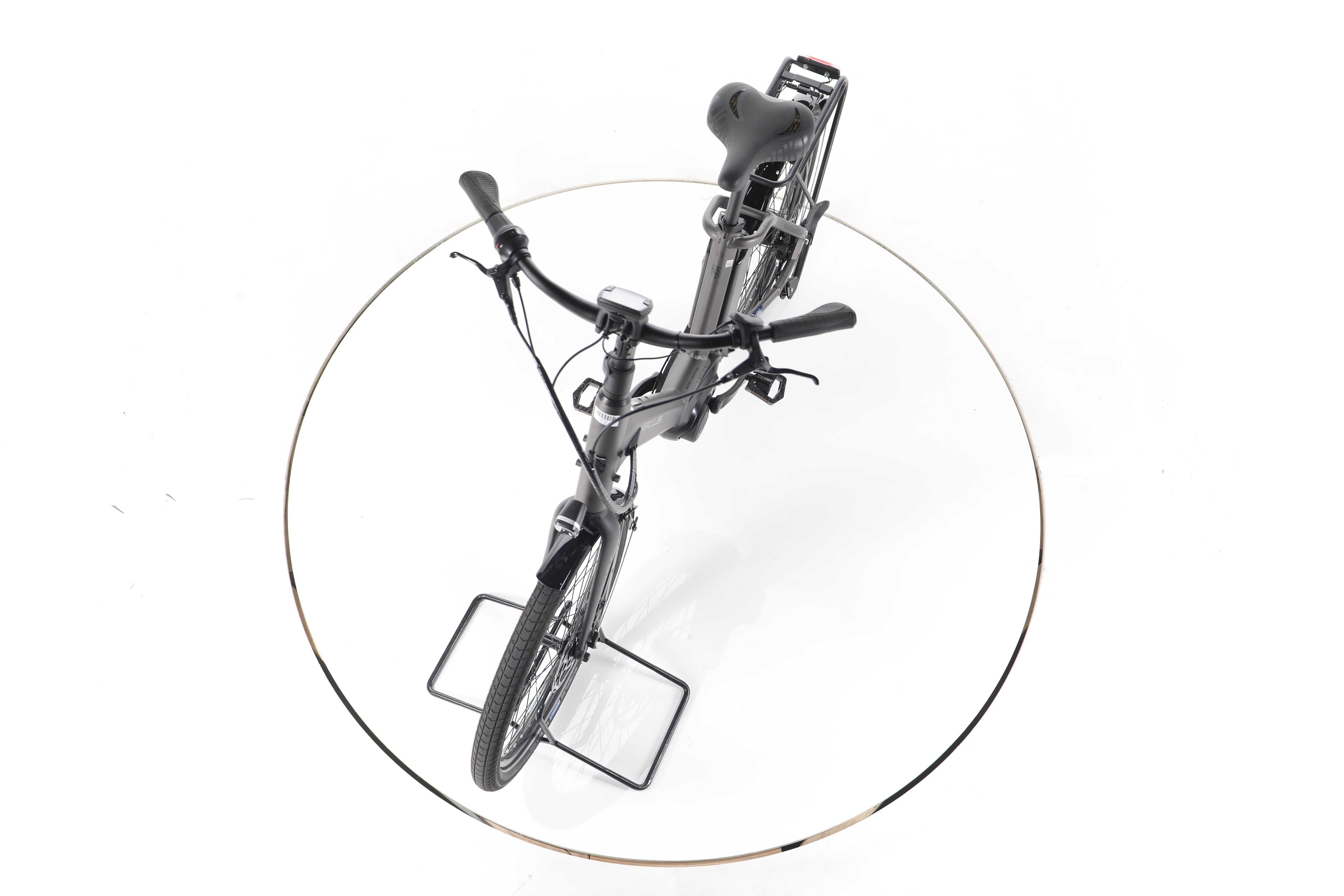 Hercules Futura Compact F5 Kompakt E-Bike Tiefeinsteiger - Image 17
