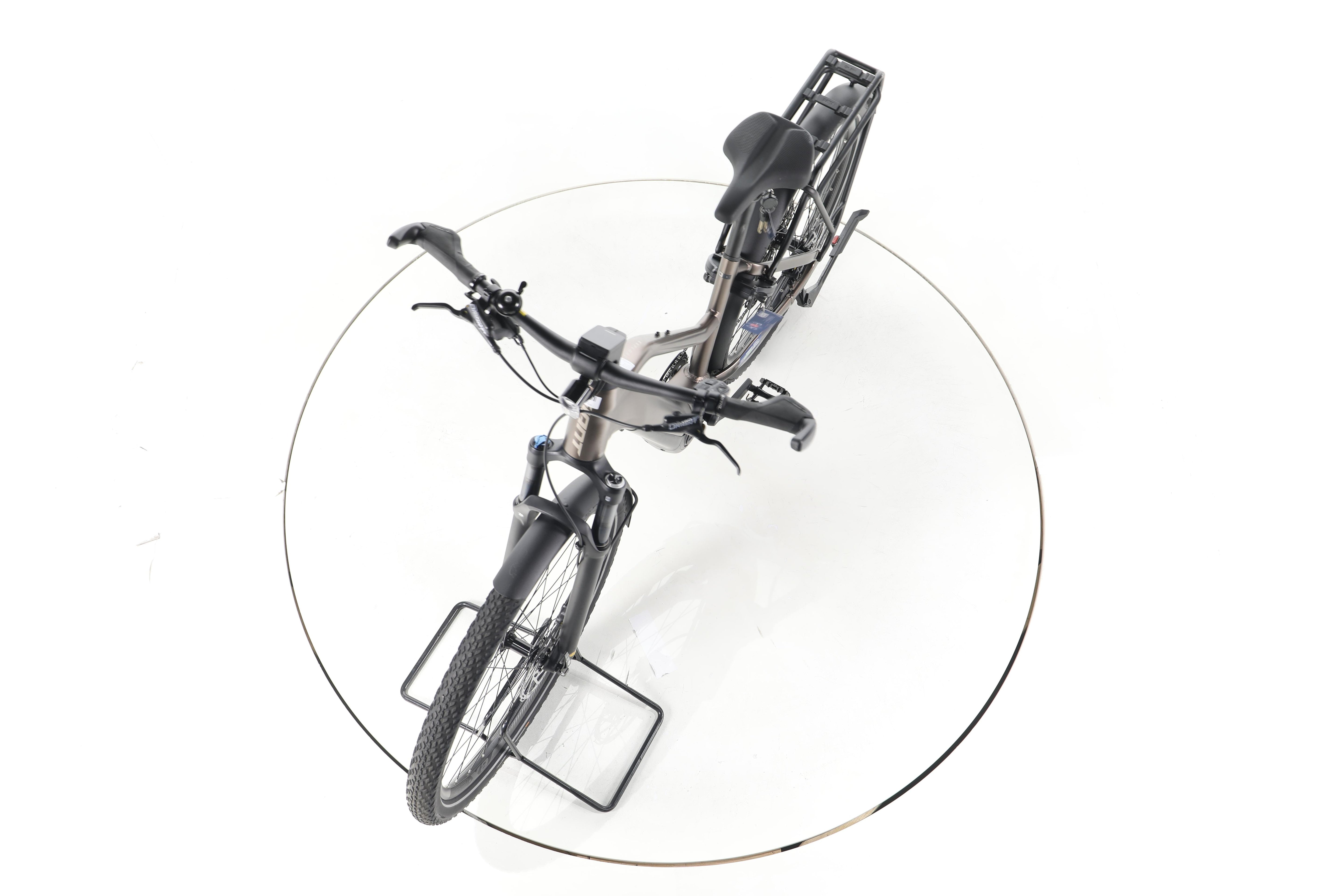 Giant Explore E+1 Pro Trekking E-Bike - Image 17