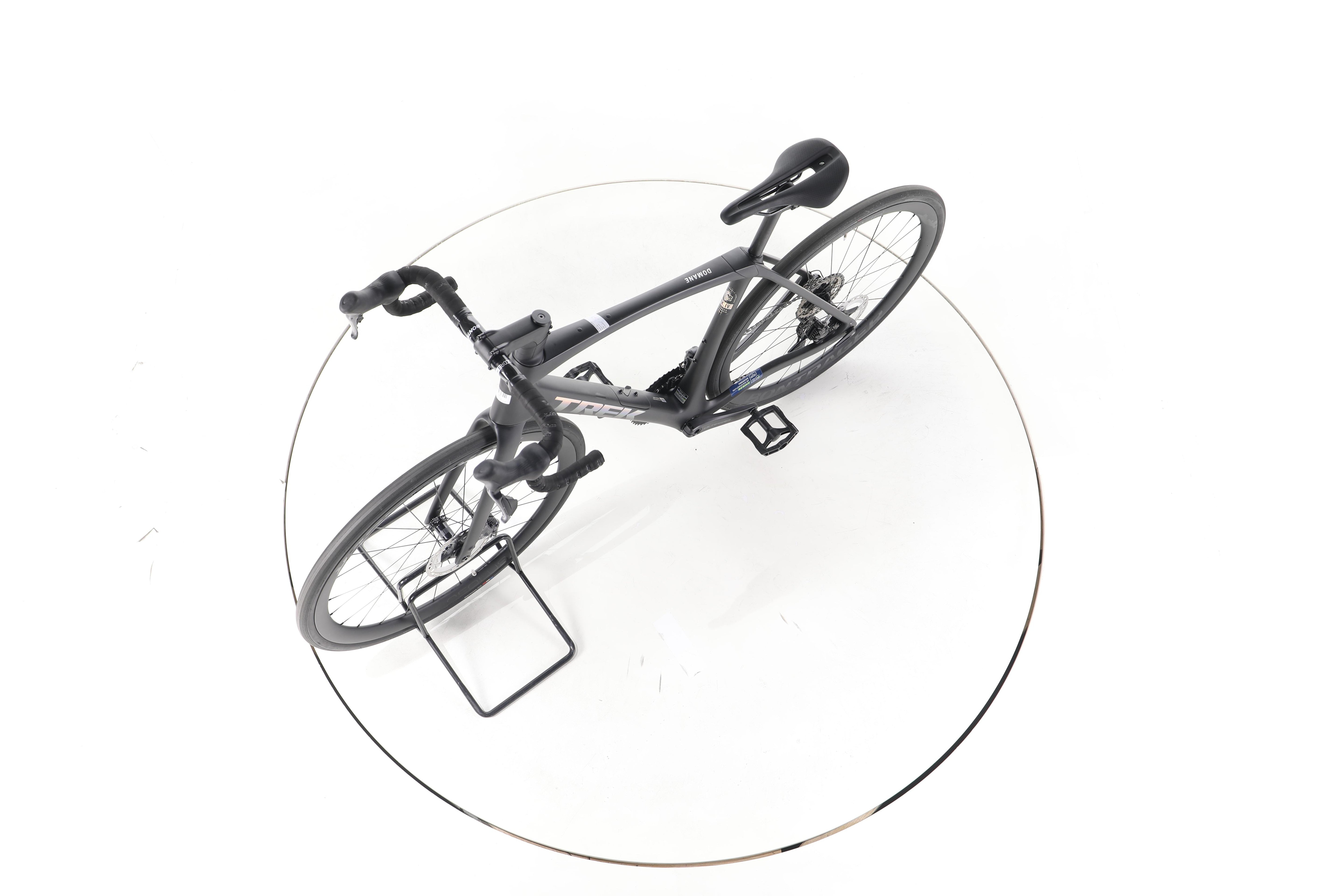 Trek Domane SLR 7 Gen 4 - Image 18