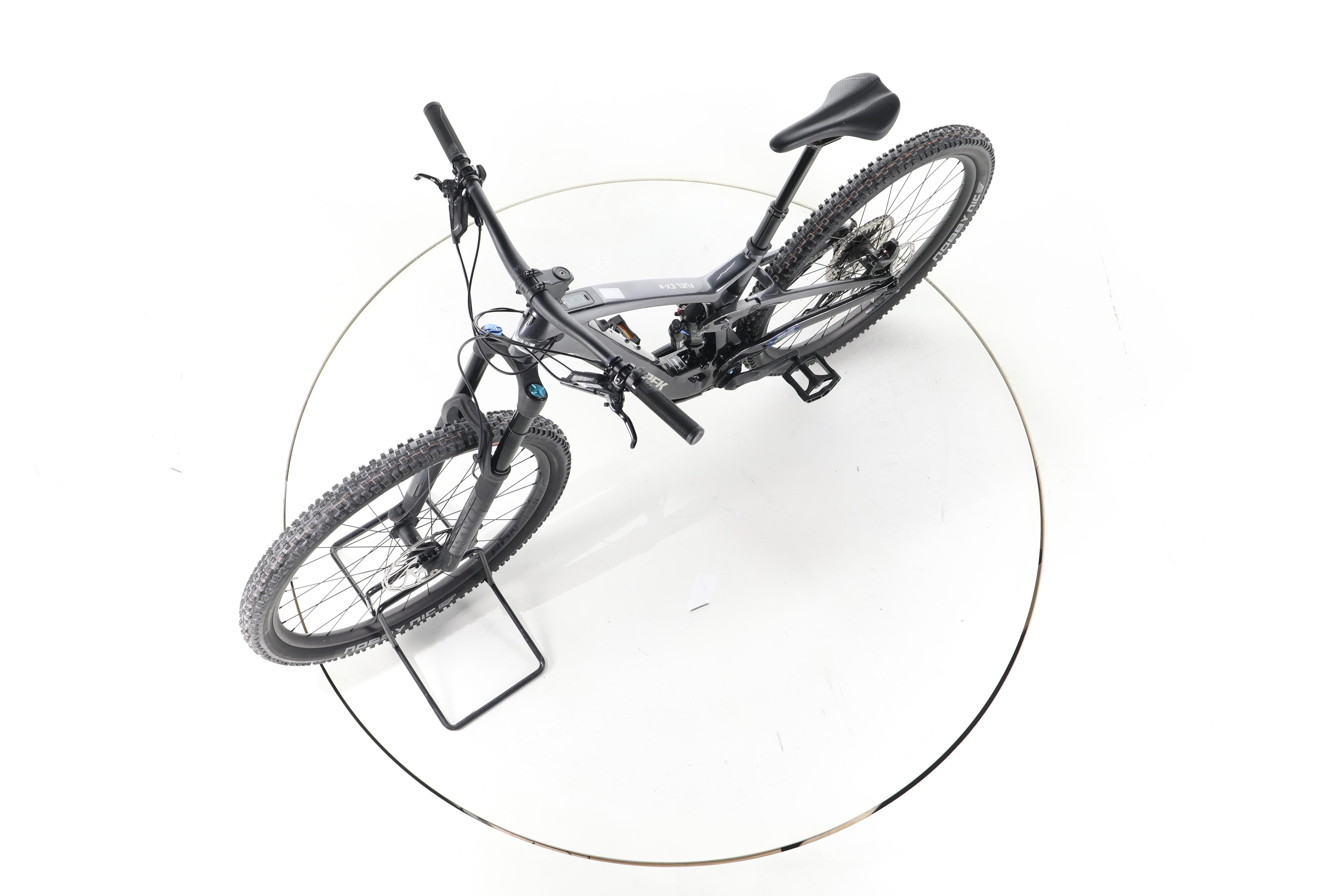 Trek Fuel EXe 9.7 E-Bike Fully Carbon - Image 18