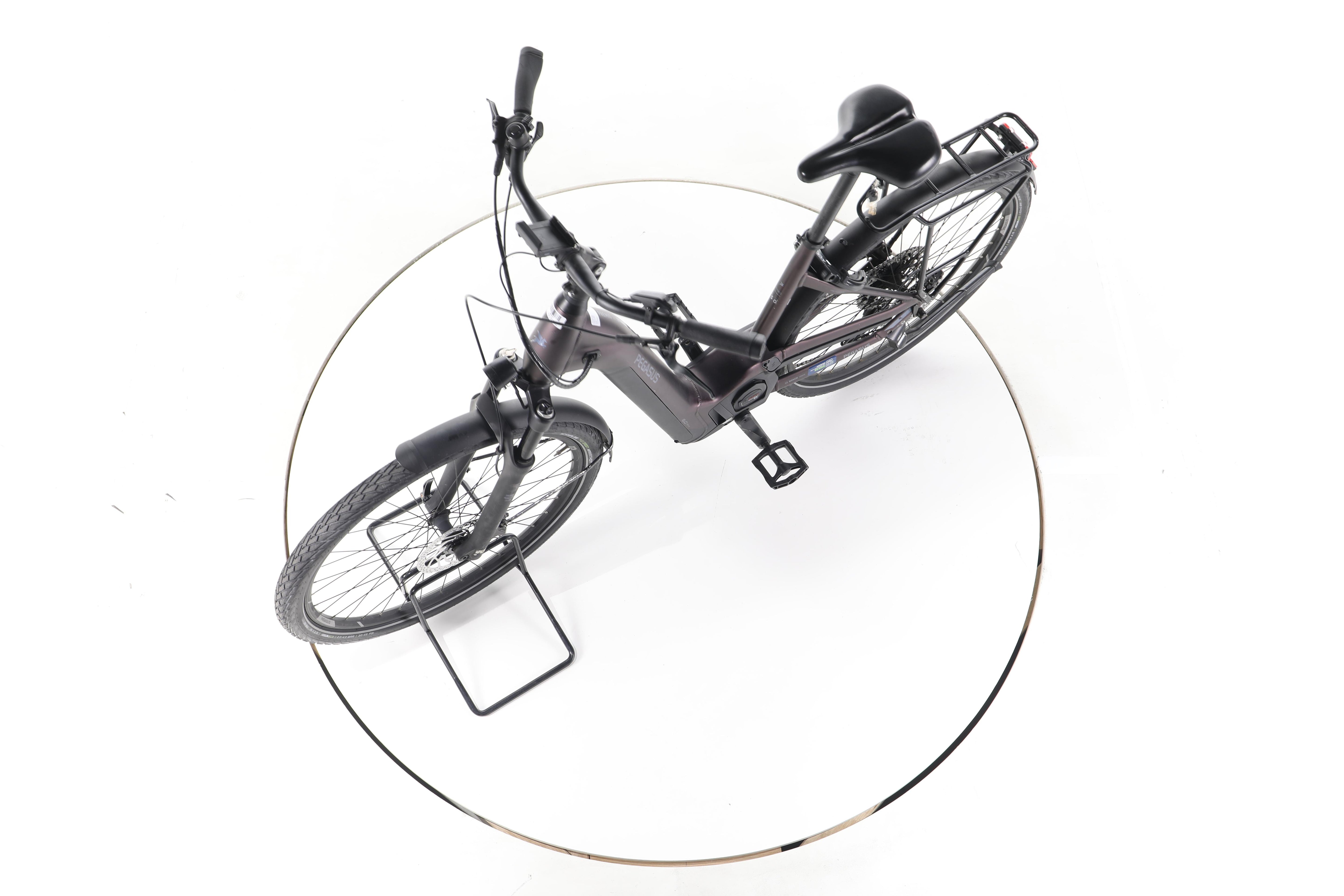 Pegasus Premio EVO Lite Trekking E-Bike Tiefeinsteiger - Image 18
