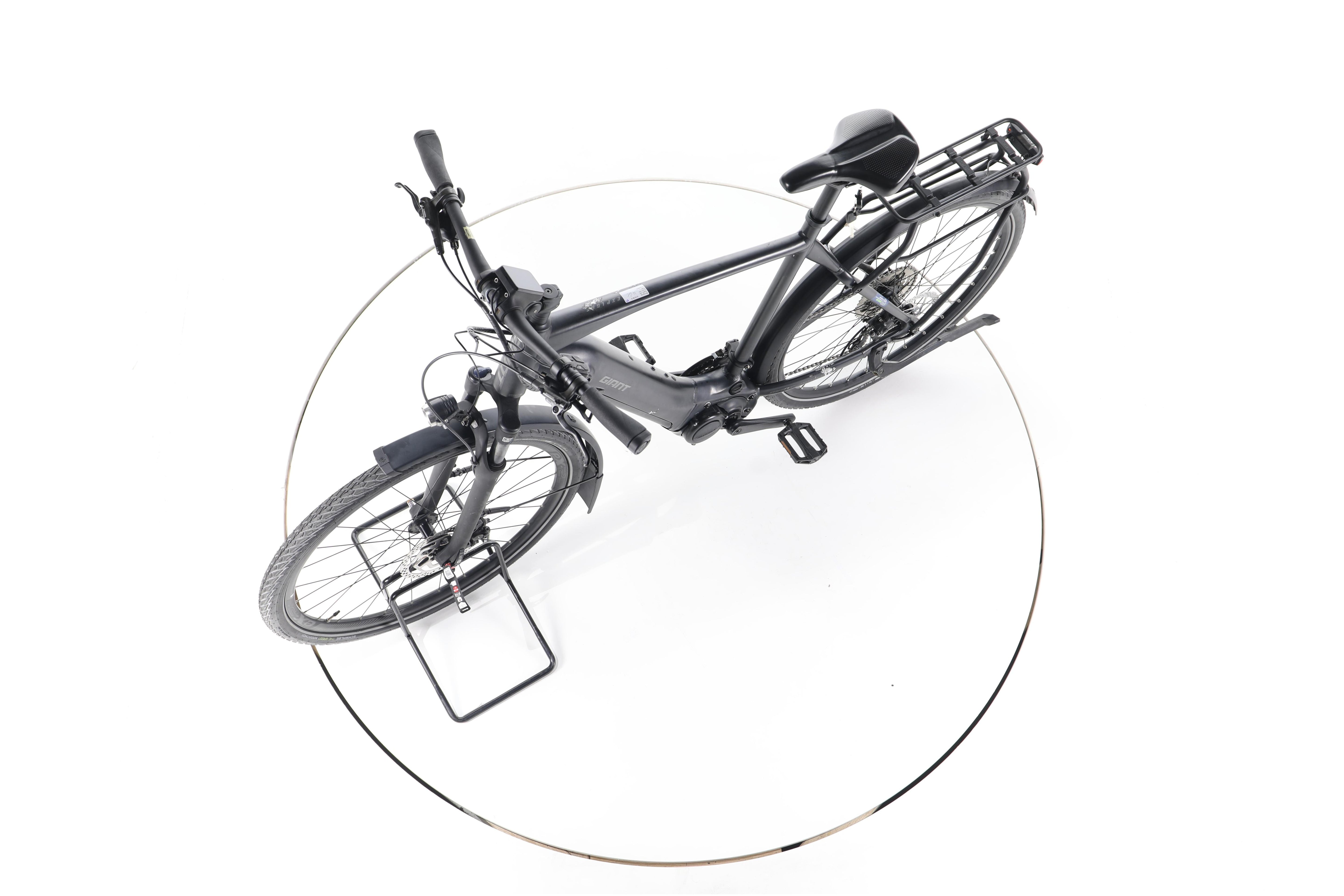 Giant Explore E+ 1 Trekking E-Bike - Image 18