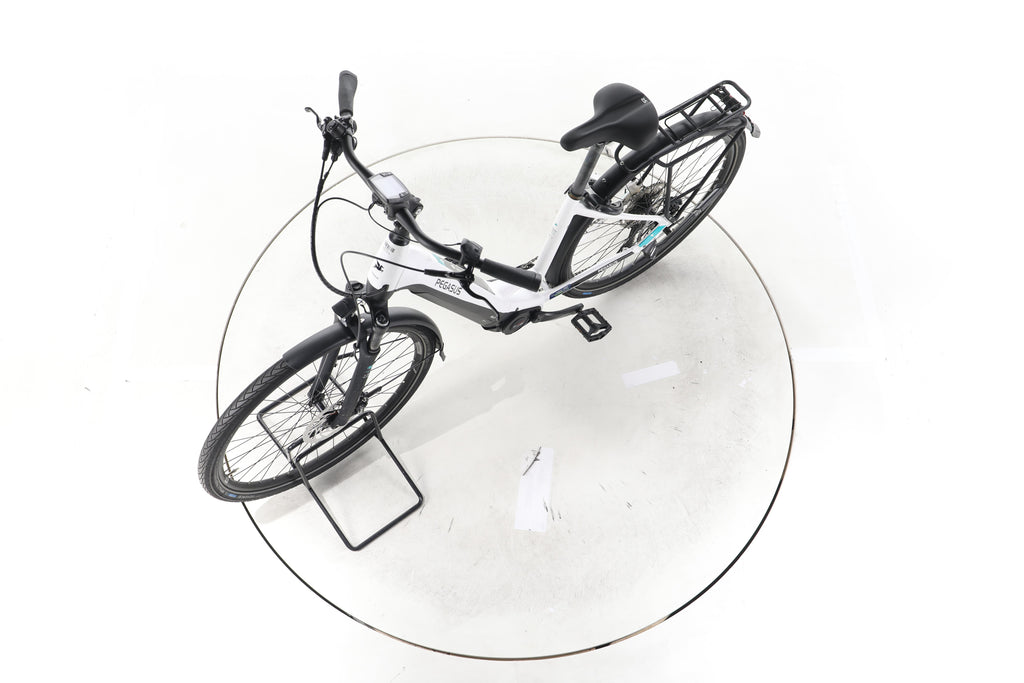 Pegasus Premio Evo Lite Trekking E-Bike Tiefeinsteiger - Image 18