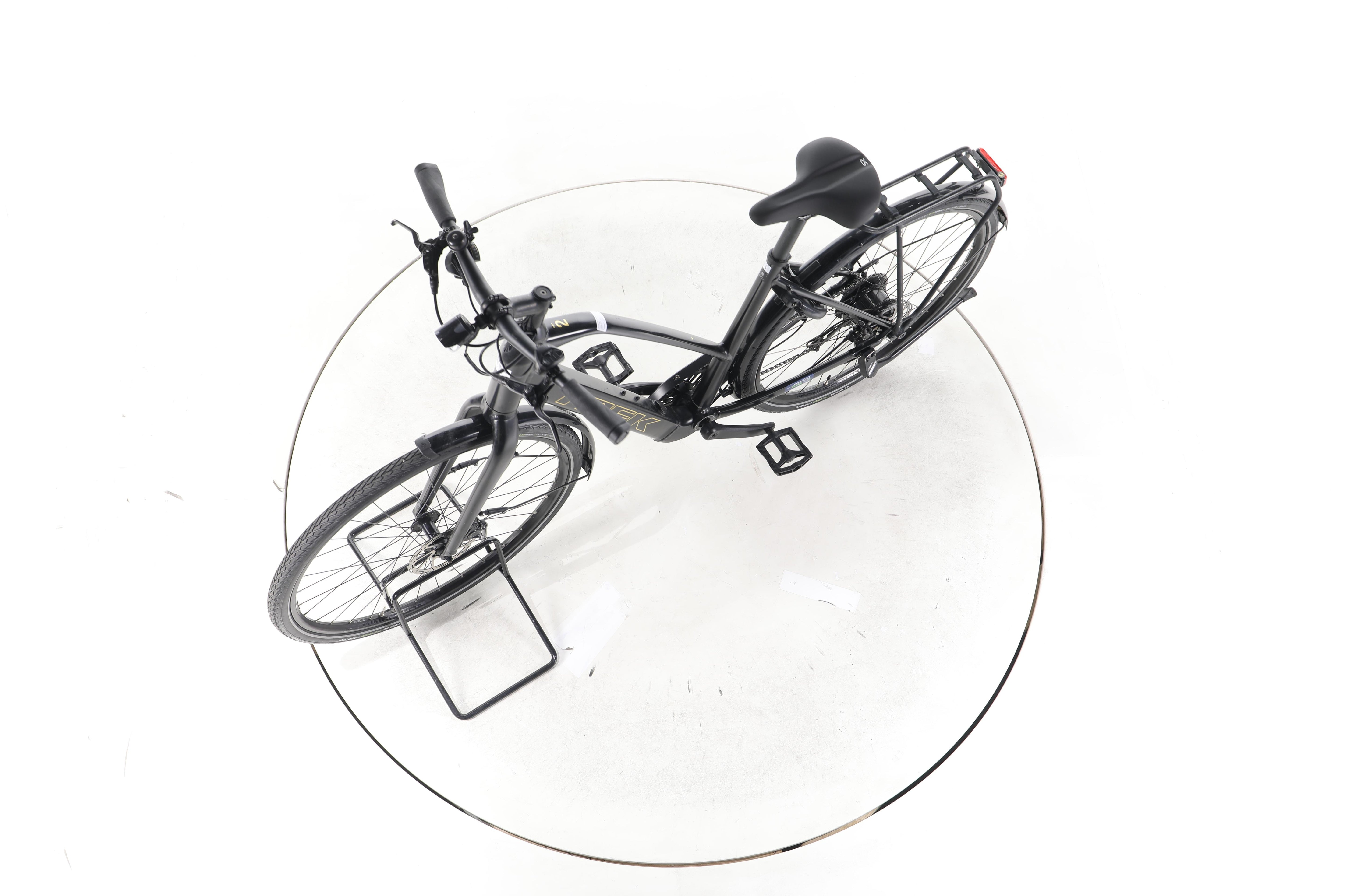 Trek FX+ 2 E-Bike - Image 18