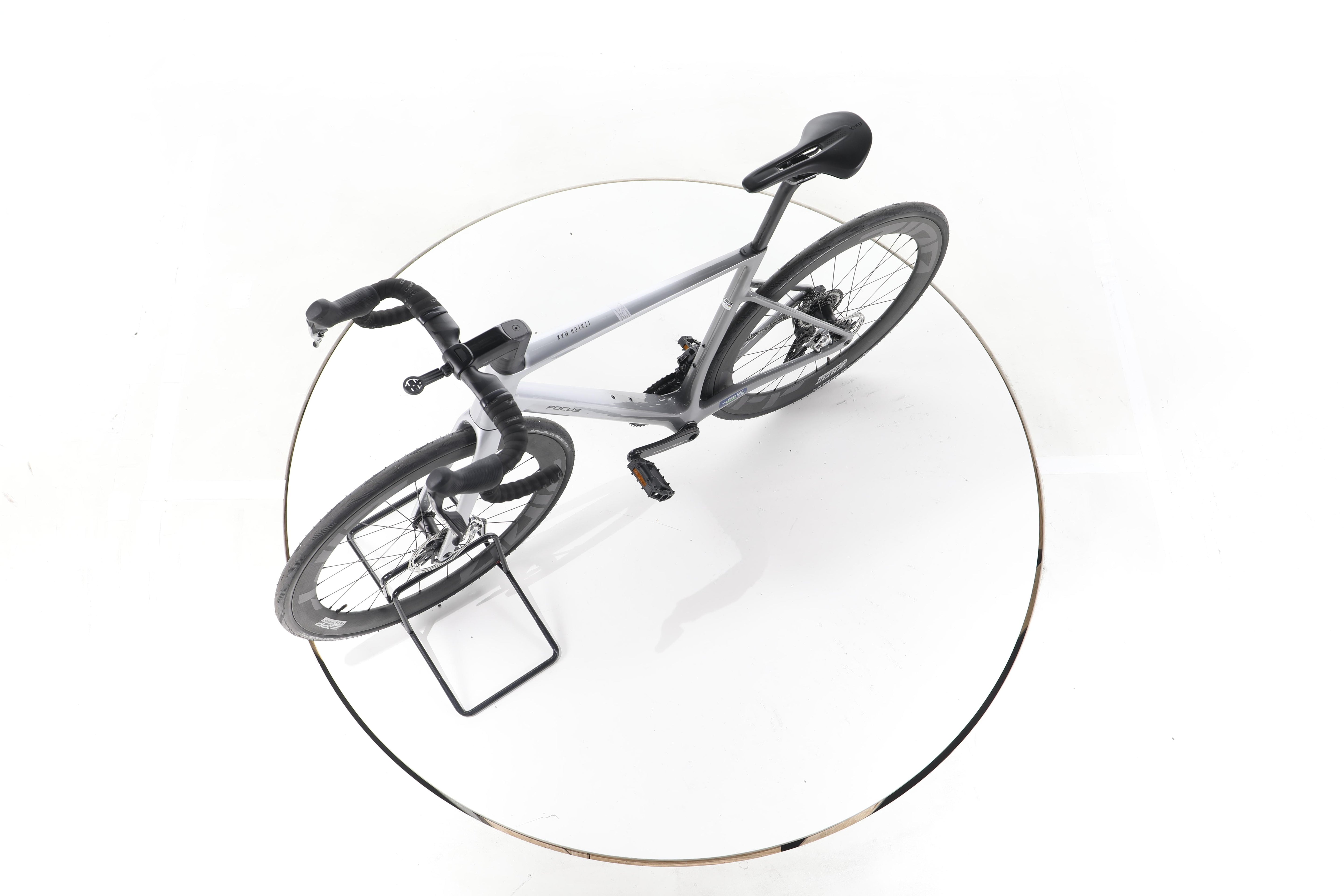Focus Izalco MAX 9.0 Rennrad Carbon 2025 - Image 18