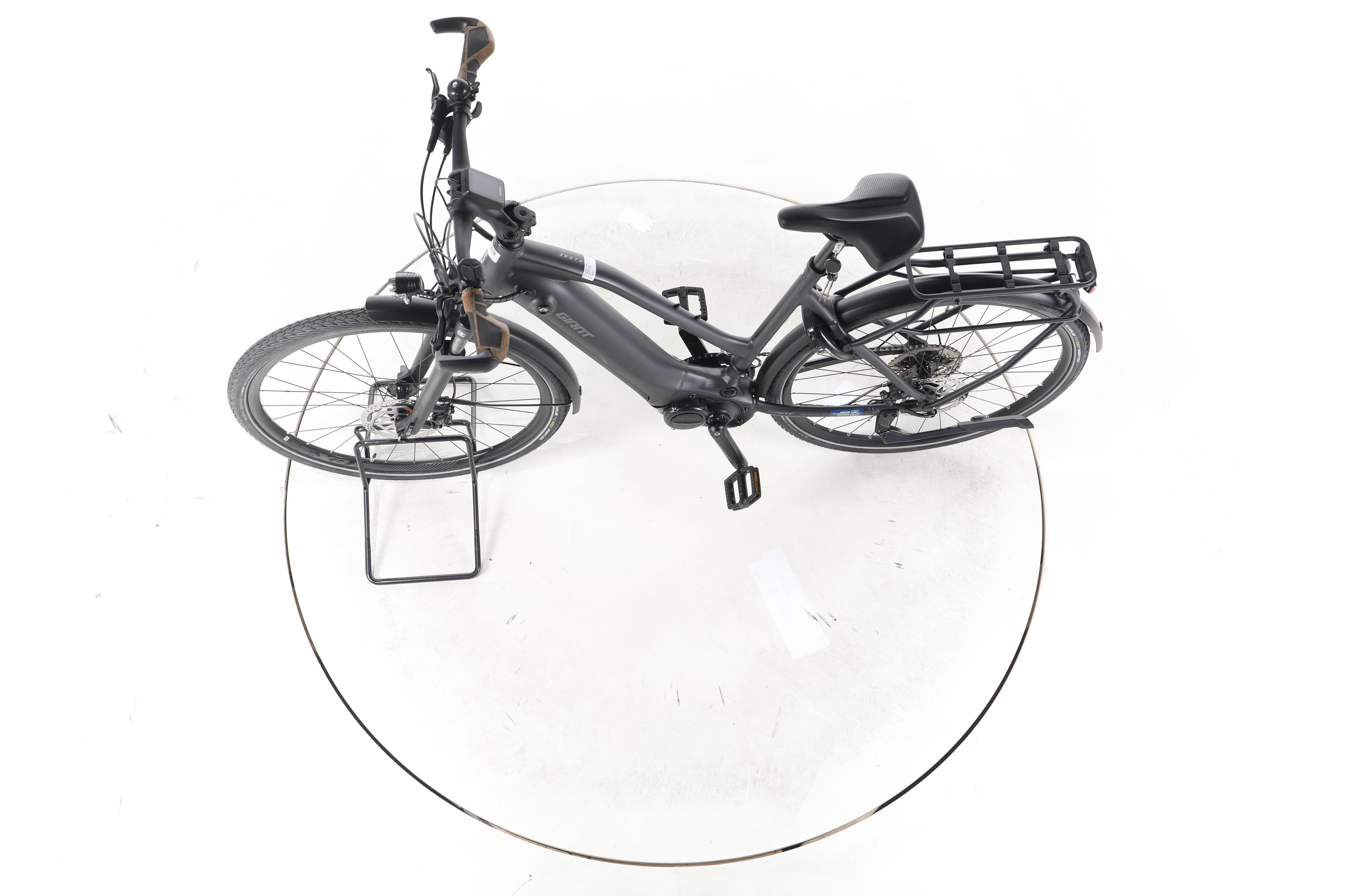 Giant Explore E+1 Trekking E-Bike - Image 19