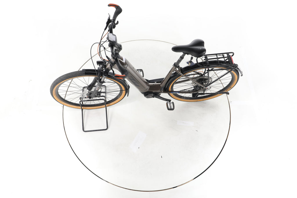 KTM Macina Ultimate Pro Trekking E-Bike Tiefeinsteiger - Image 19