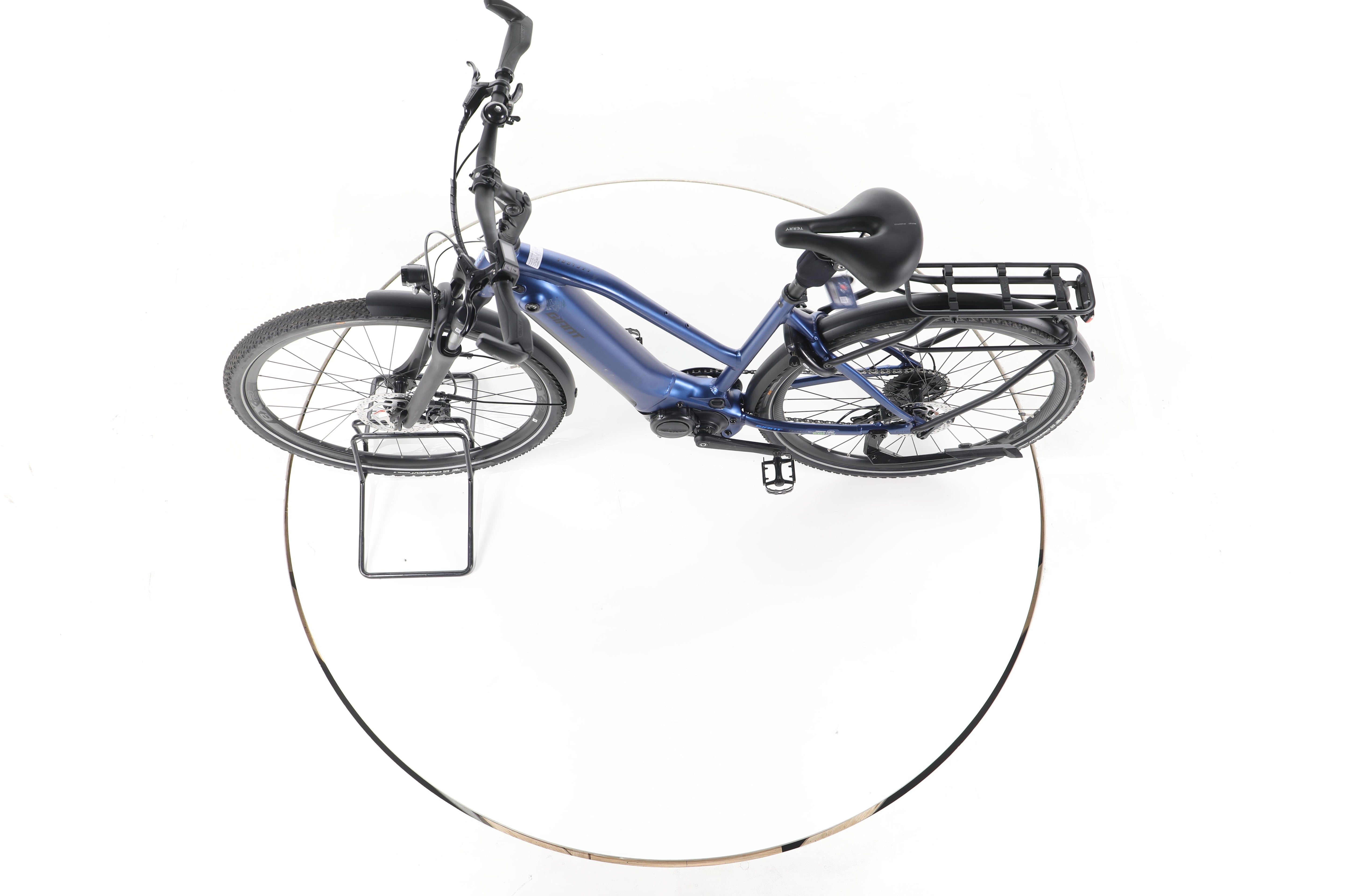 Giant Explore E+ 2 [RC Dash] Trekking E-Bike - Image 19