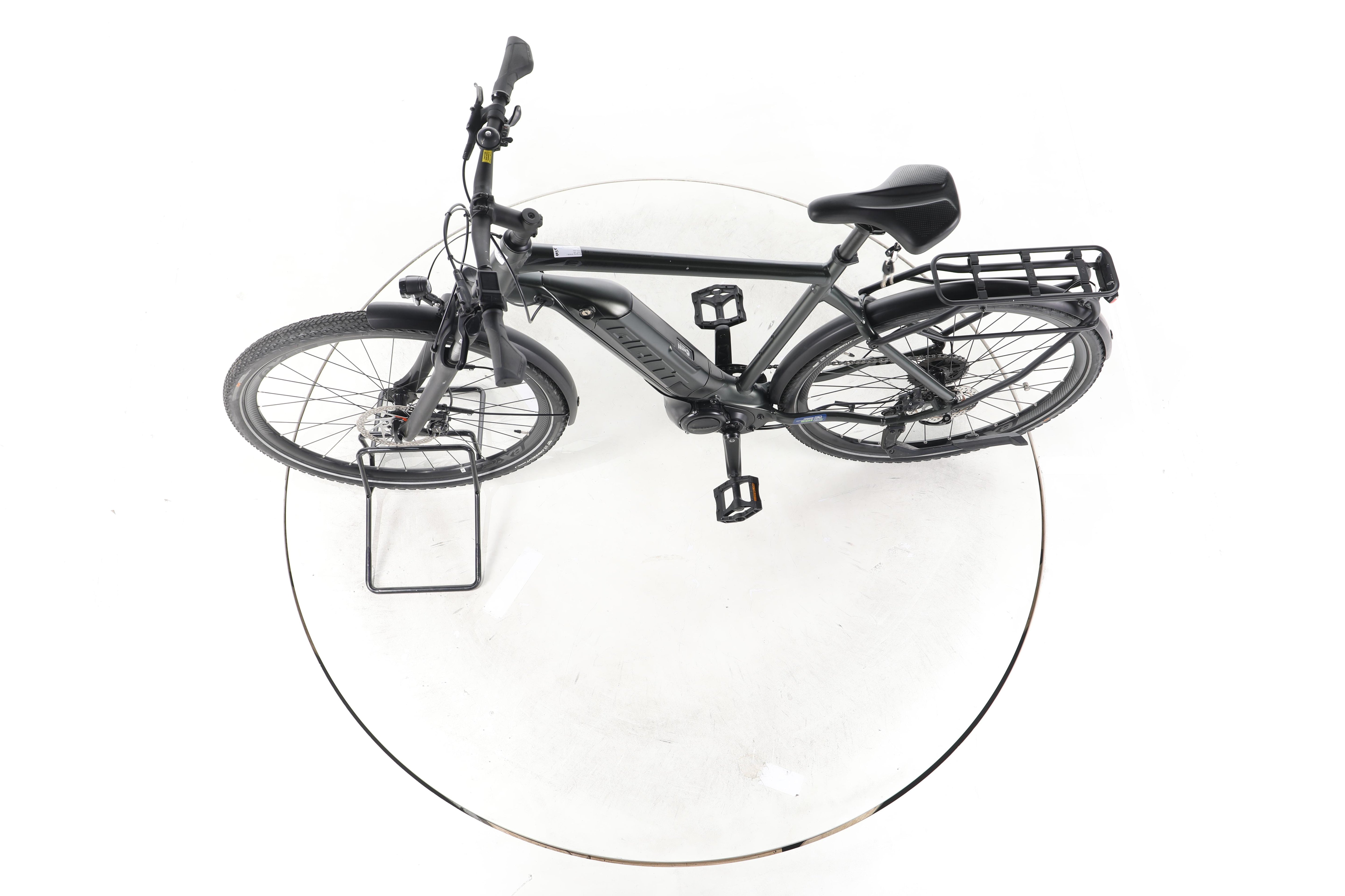Giant Explore E+ 3 Trekking E-Bike - Image 19
