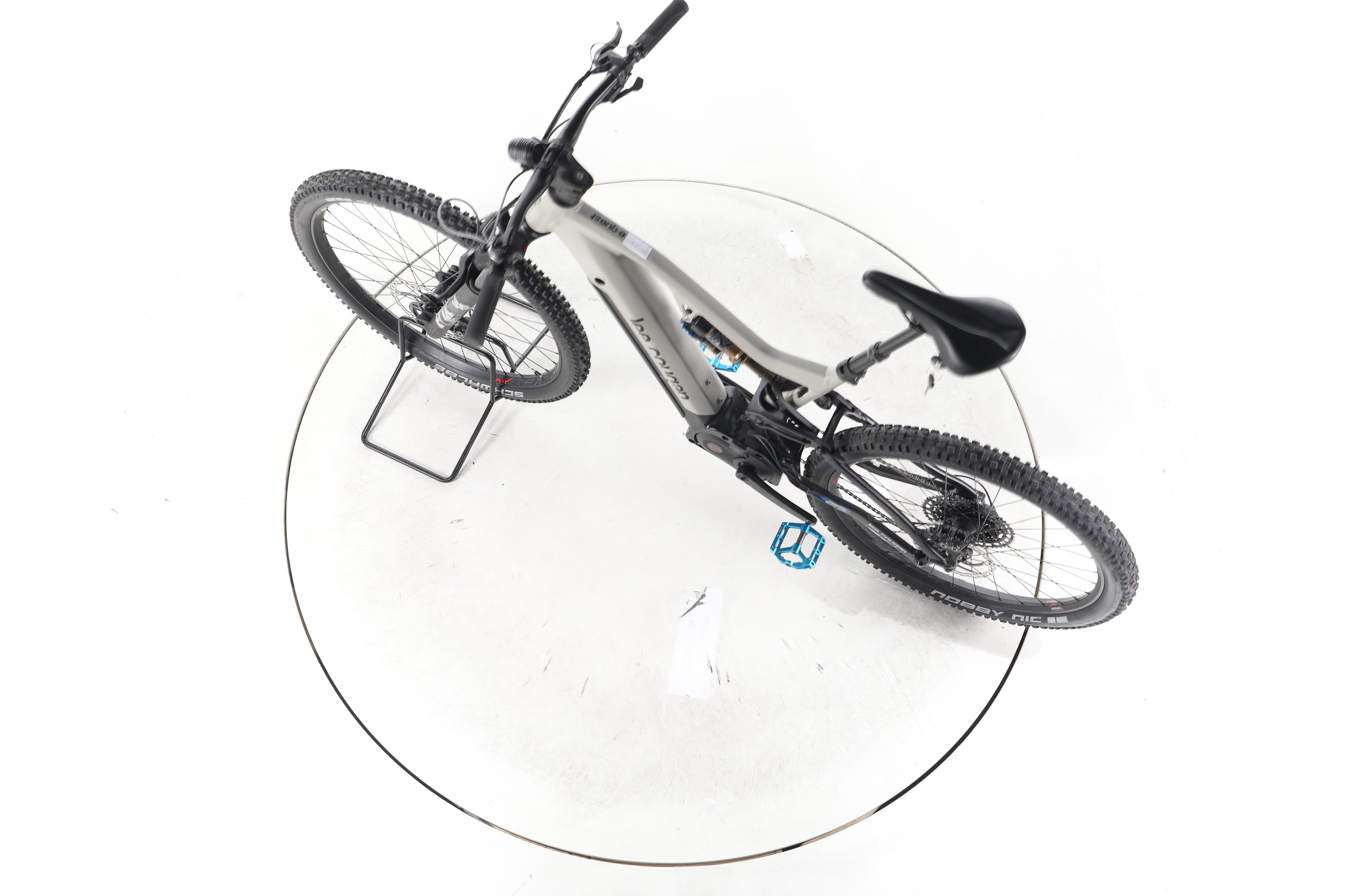 Lee Cougan E-Quest Team E-Bike Fully - Image 20