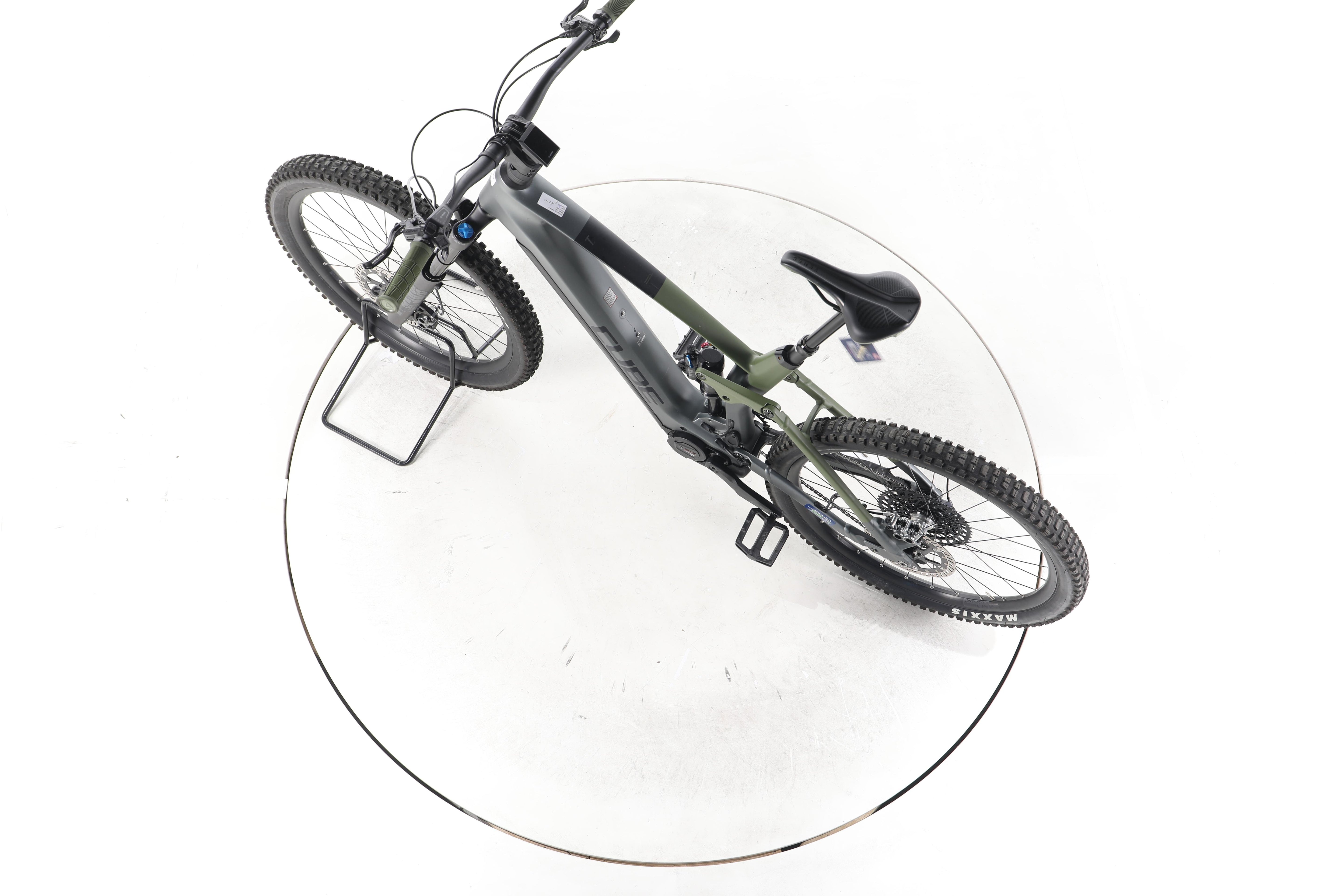 Cube Stereo Hybrid 160 HPC TM flash E-Bike Fully Carbon - Image 20