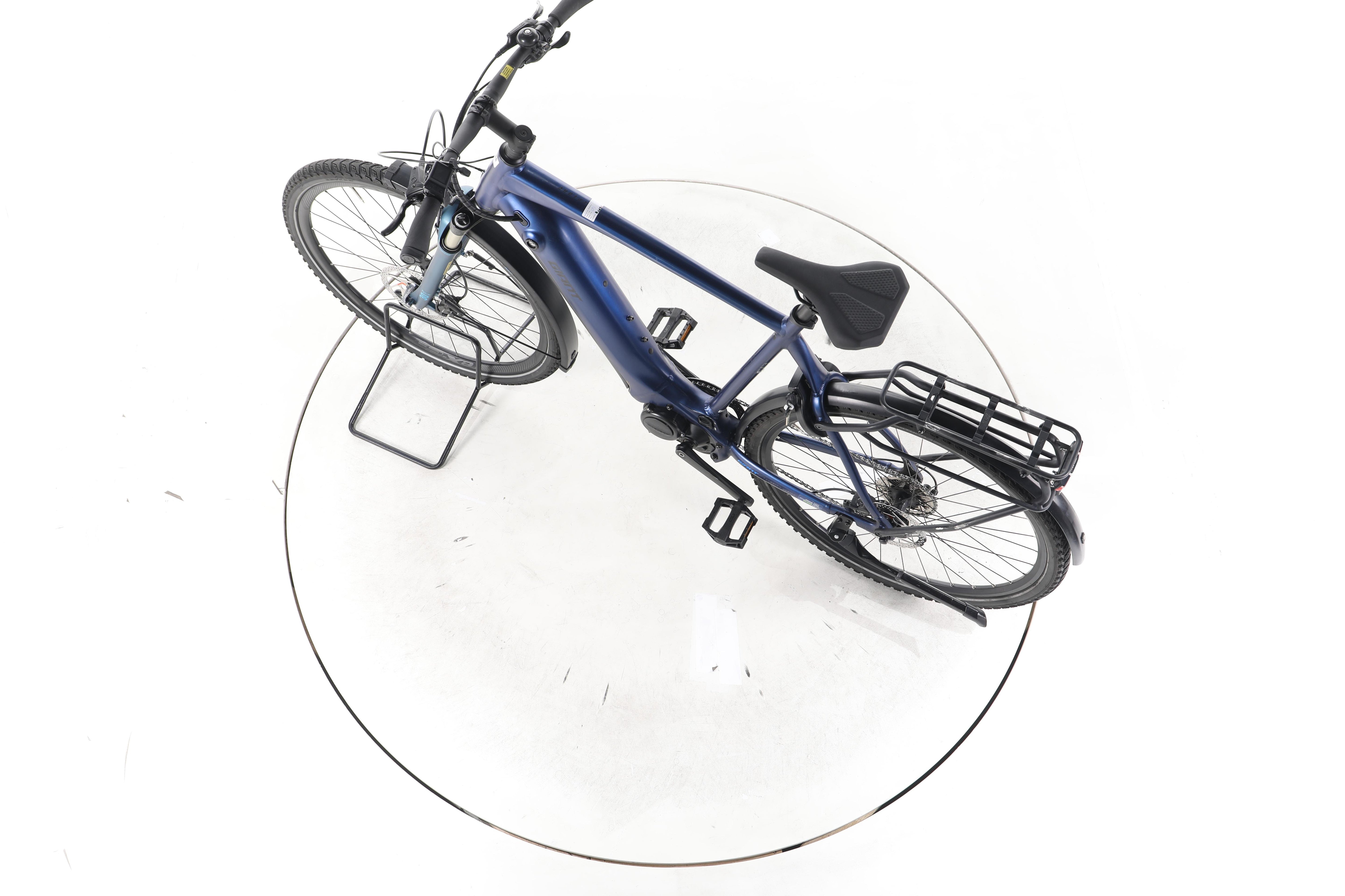 Giant Explore E+ 2 Trekking E-Bike - Image 20