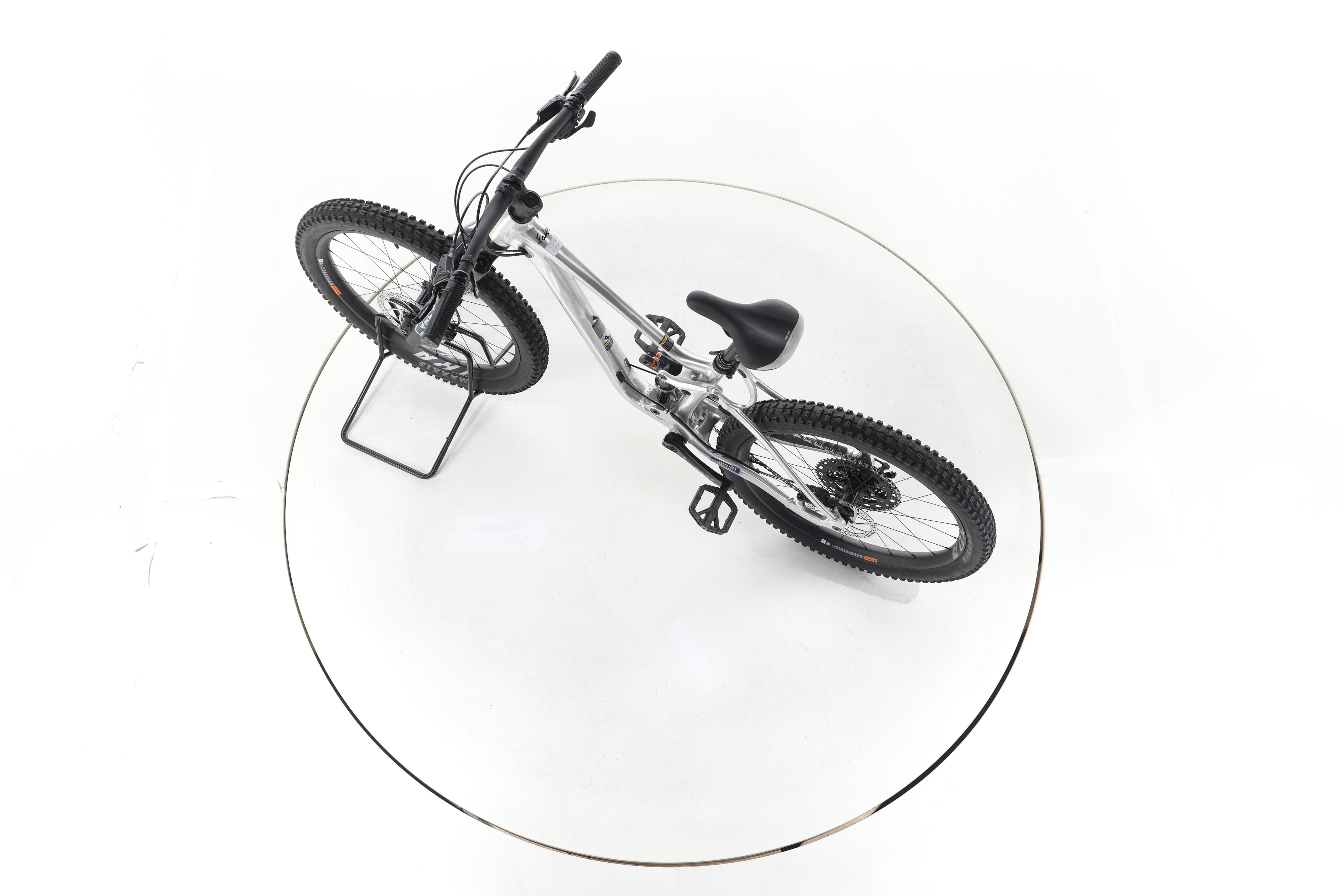 Giant Faith 24 Fahrrad Fully - Image 20