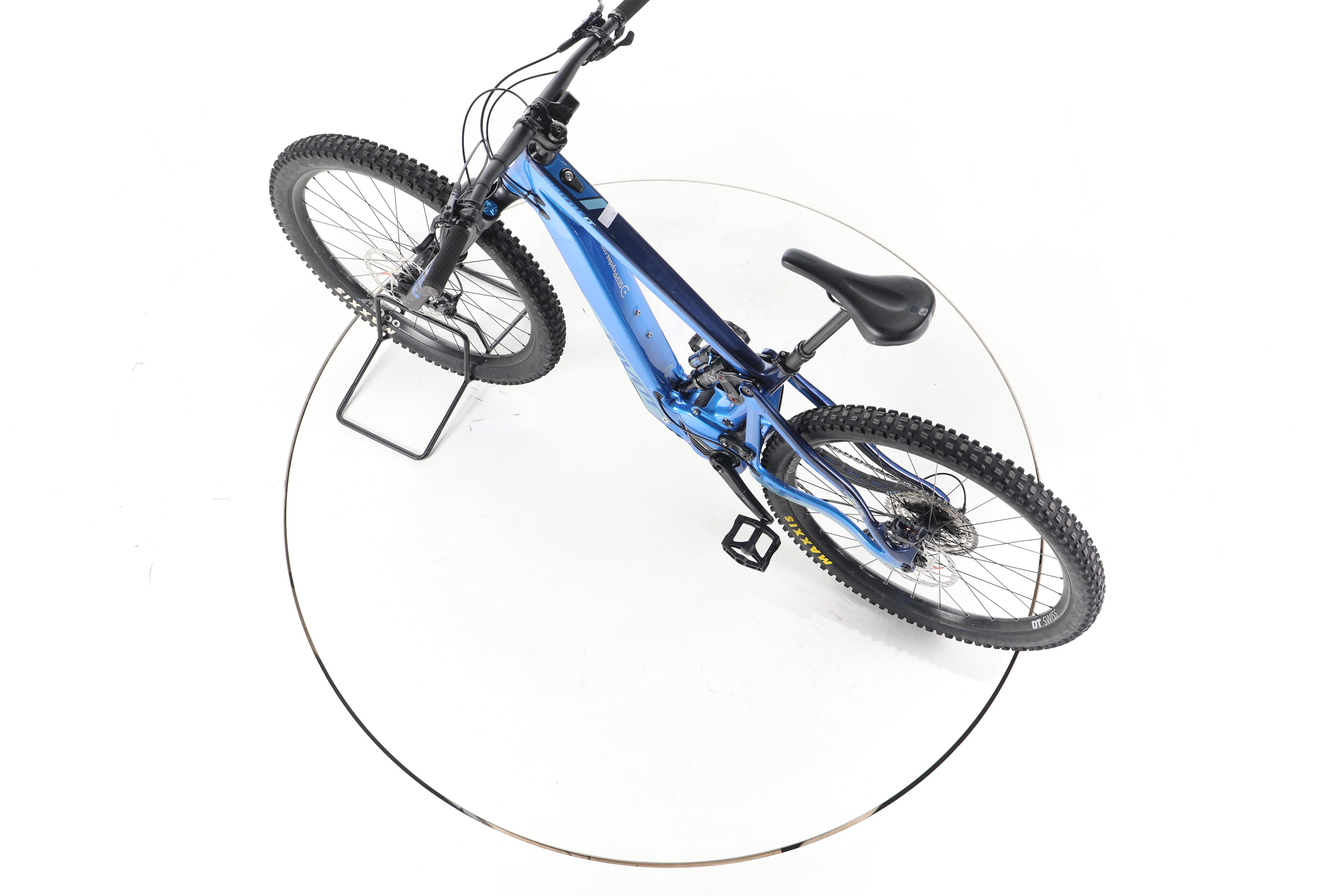 Pivot Cycles Shuttle LT Fully E-Bike Carbon - Image 20