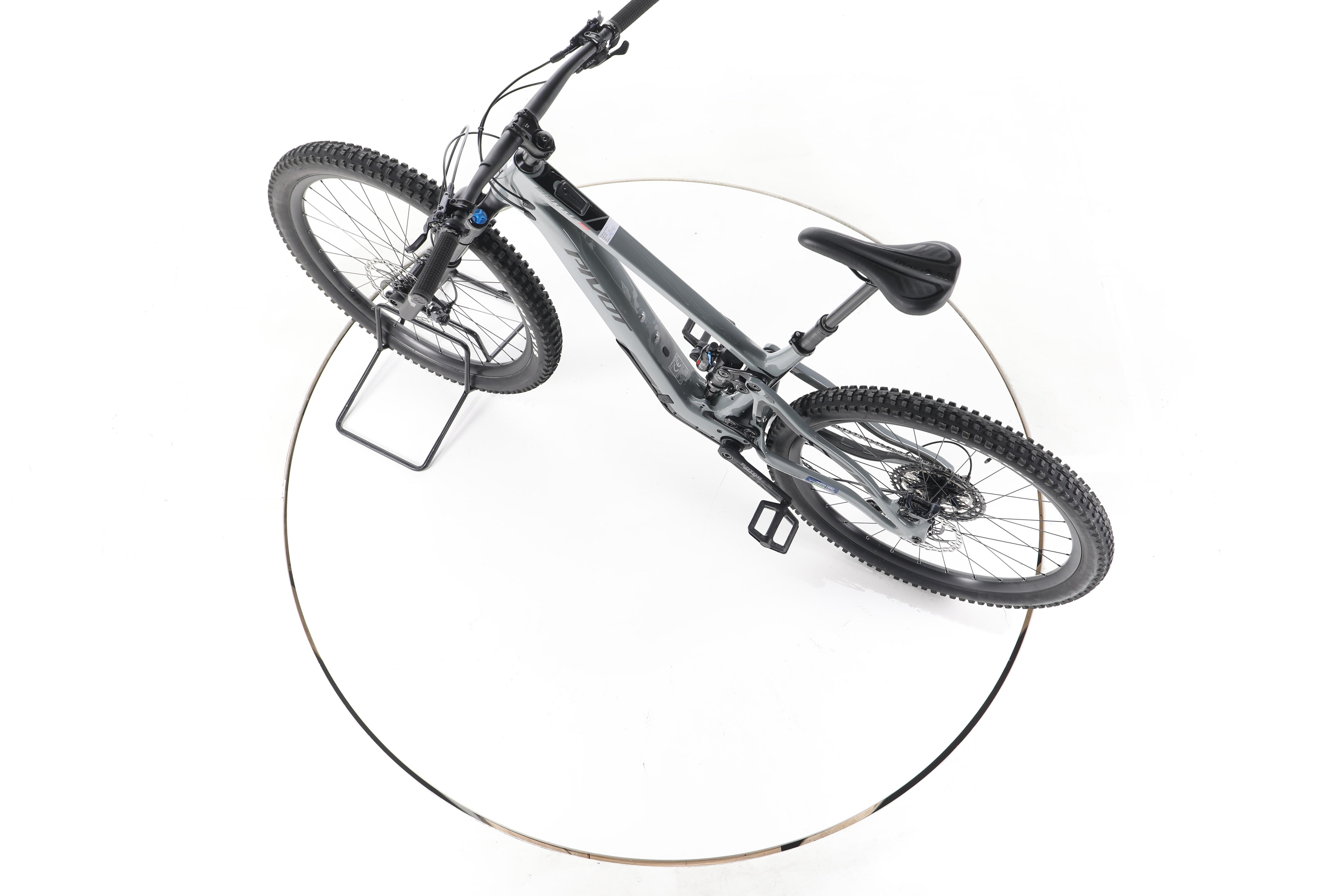 Pivot Cycles Shuttle SL Ride SLX/XT E-Bike Fully Carbon - Image 20